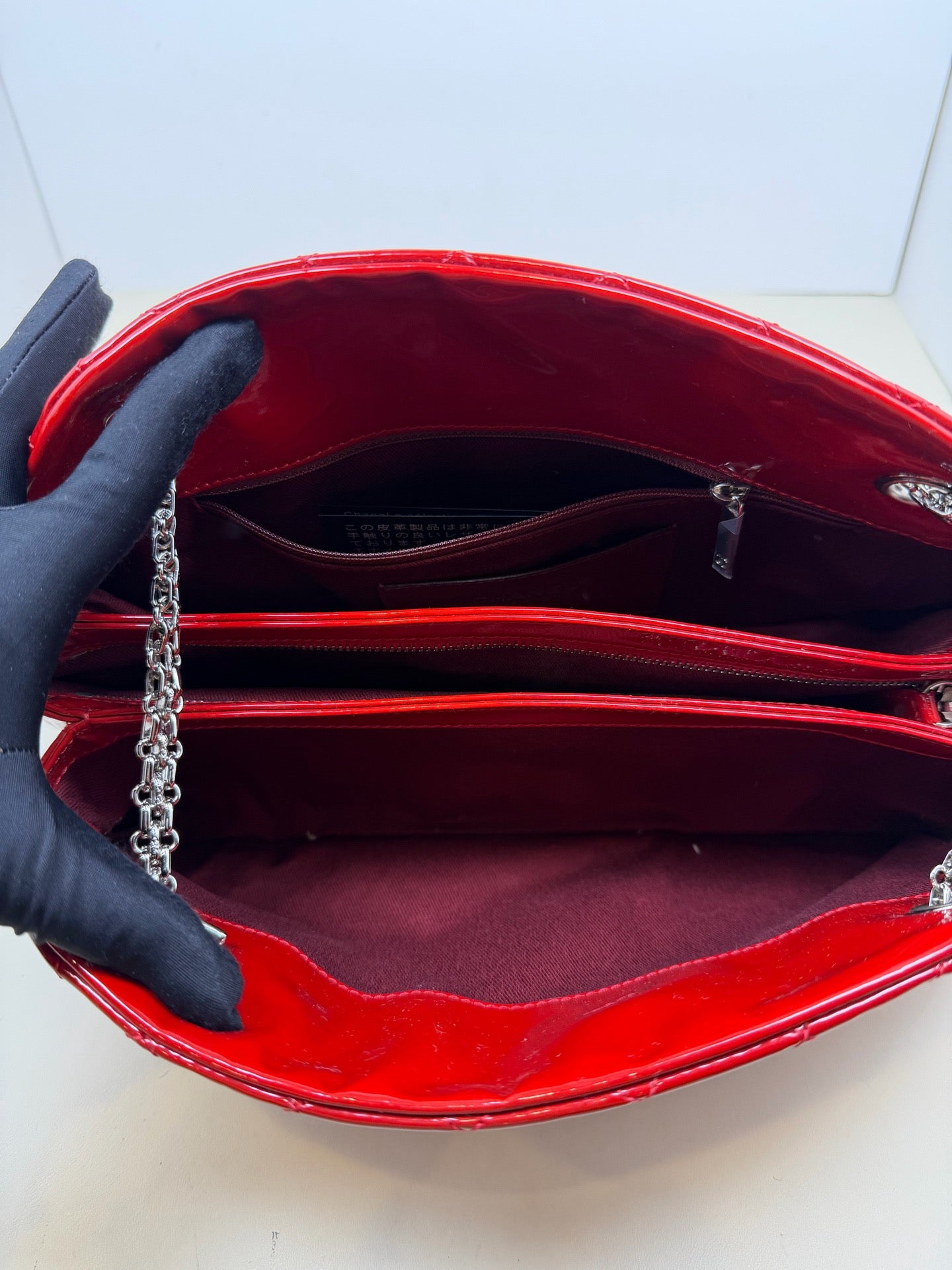 Chanel - Quilted Bowling Bag - Patent leather - Red - (large)
