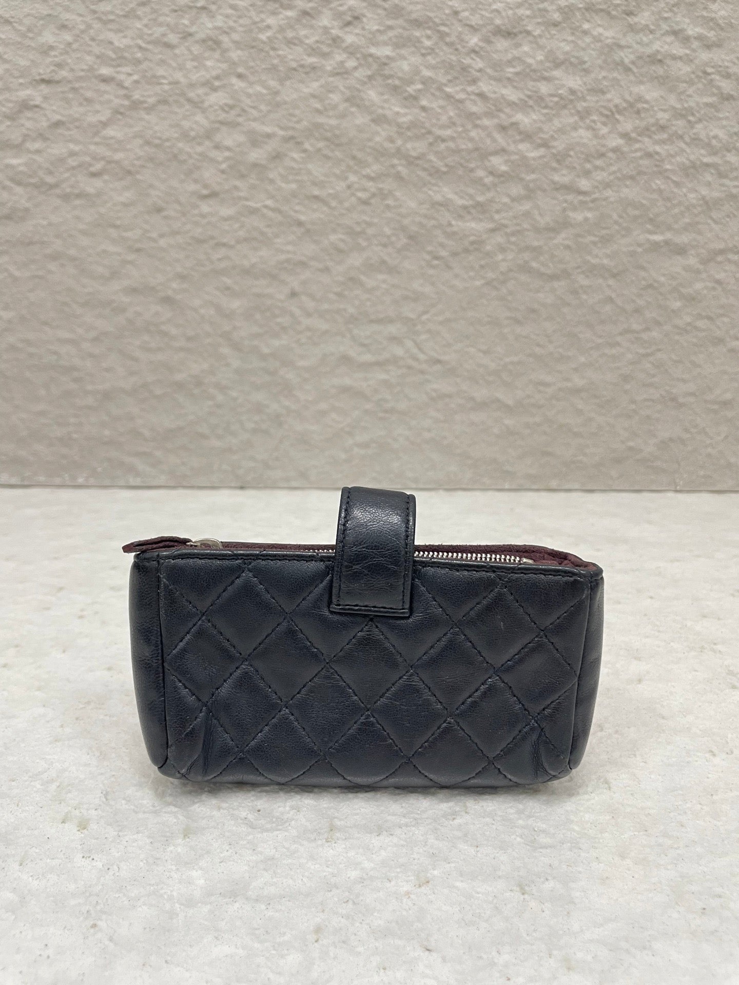 Chanel - Quilted Coin Purse - Leather - Black - (small)
