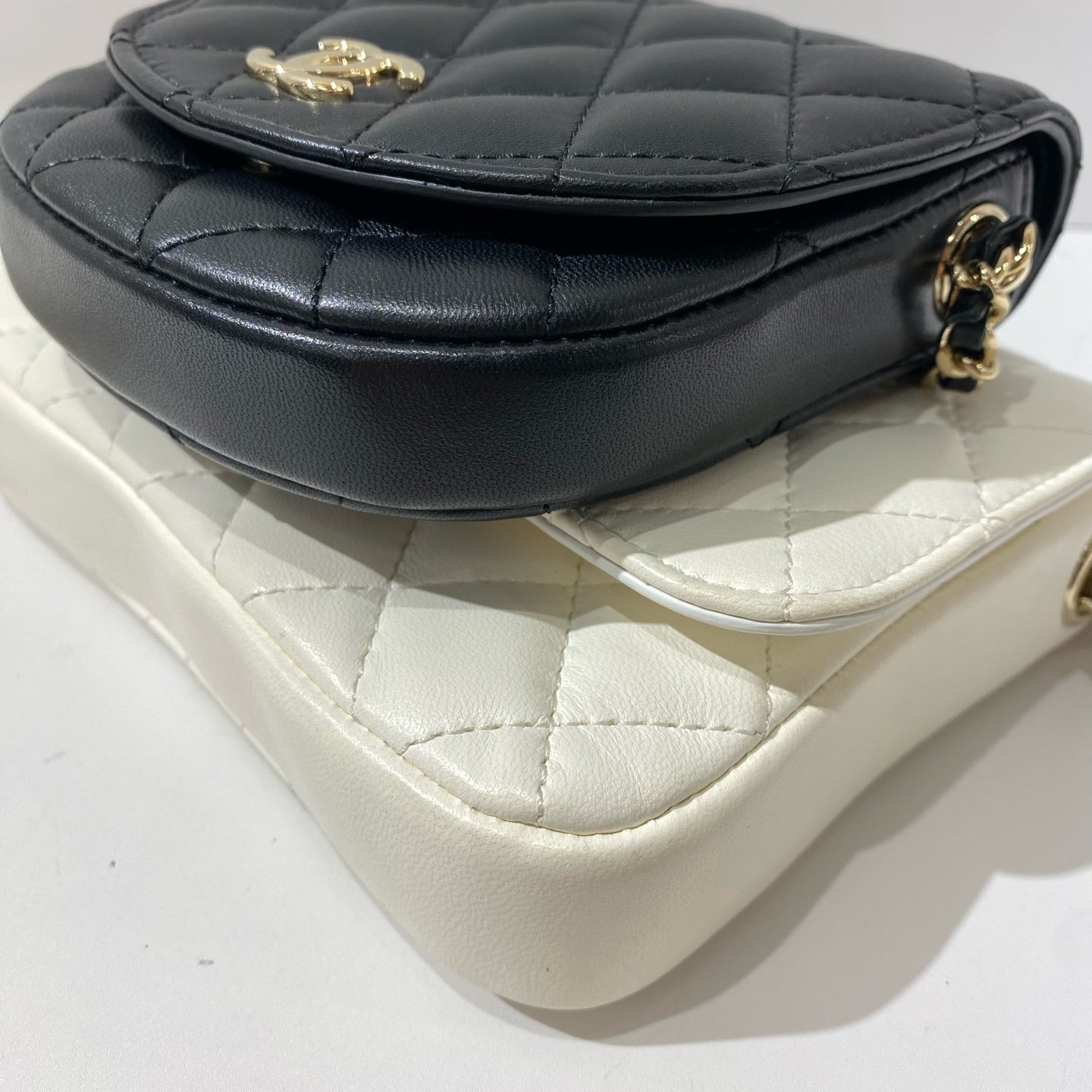 Chanel - Quilted Mother-Child Set - Lambskin leather - Black and White with Gold-Tone Hardware - (Small)