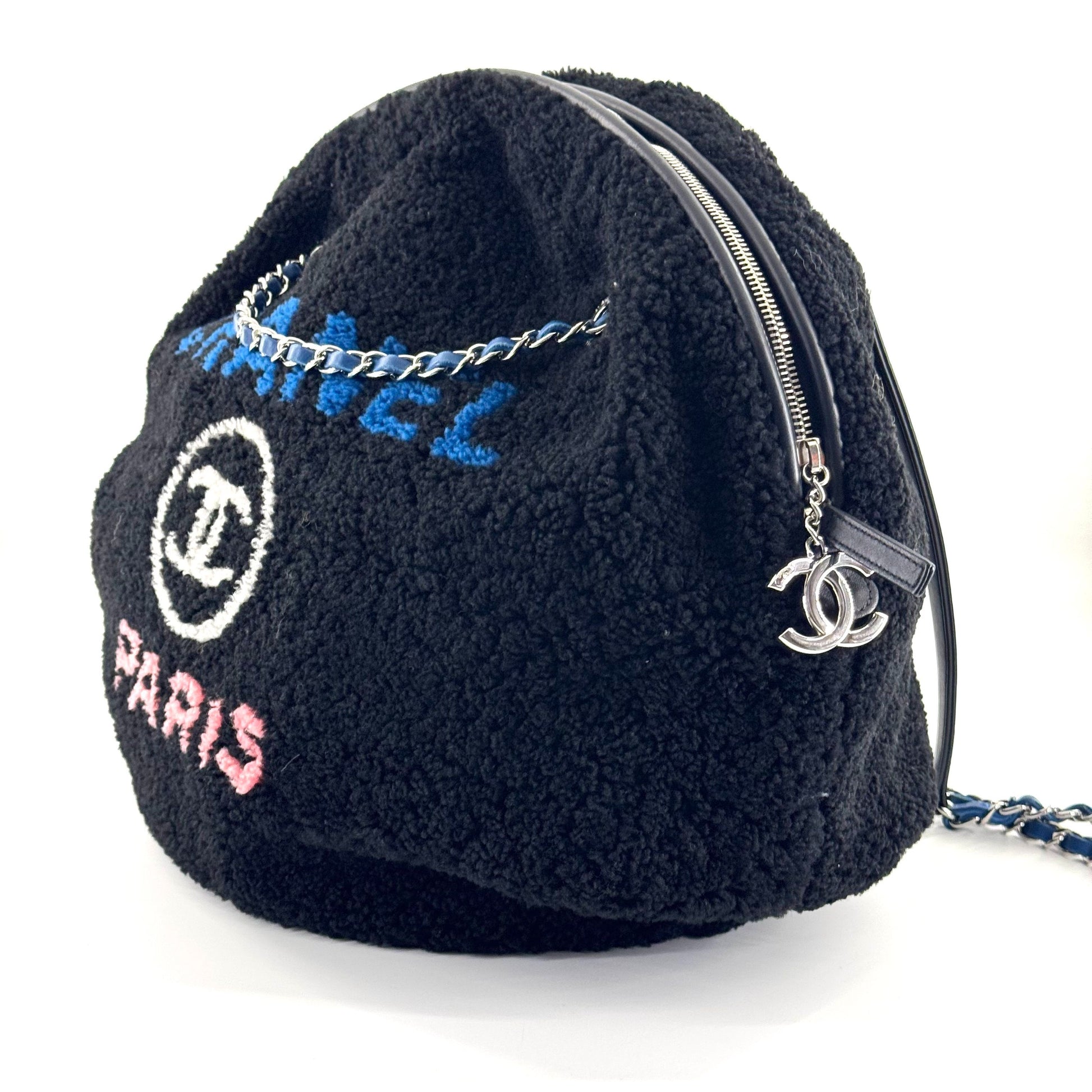 Chanel Round Bag Wool Black - view 4