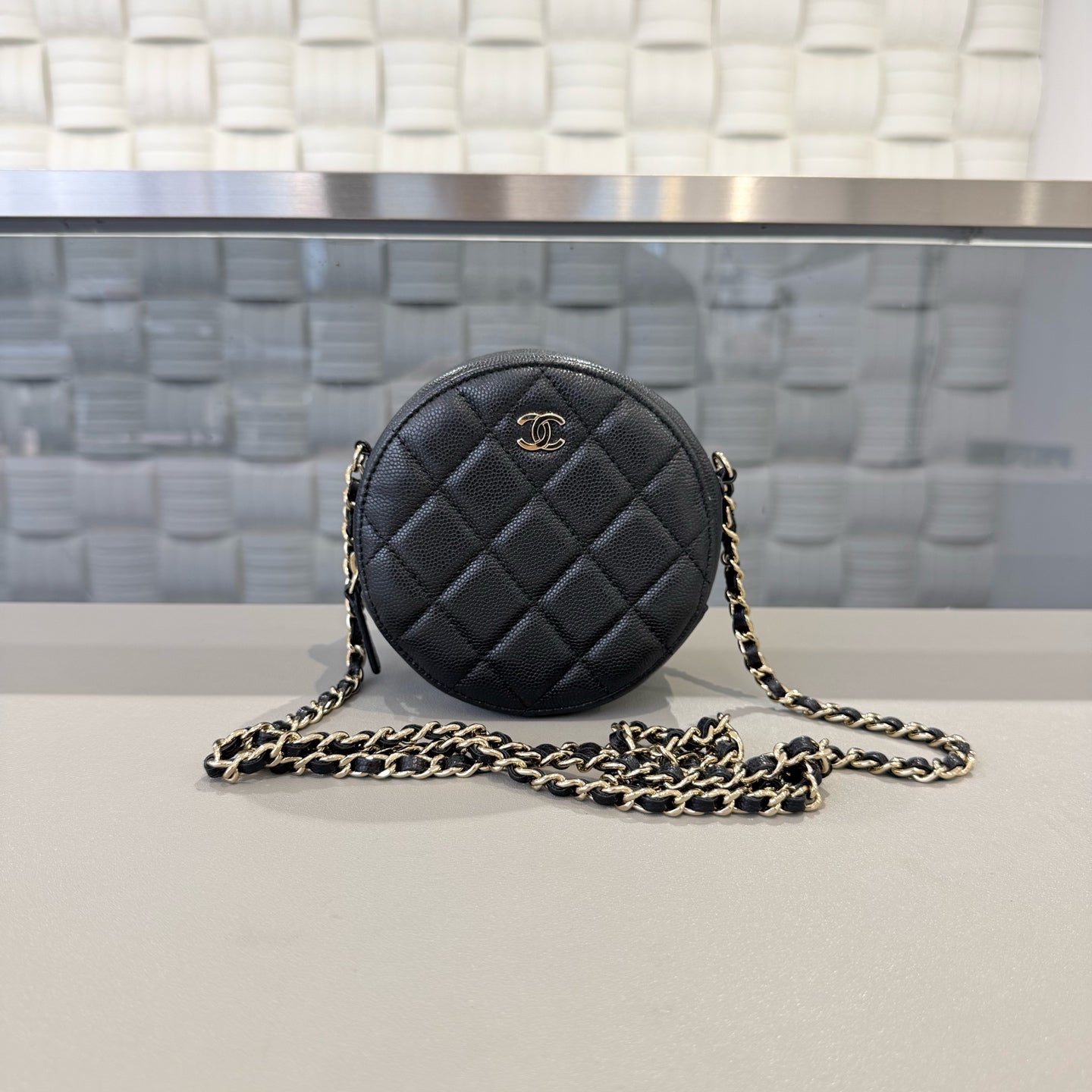Chanel - Round Clutch with Chain - Caviar leather - Black with Gold-Tone Hardware - (Mini)