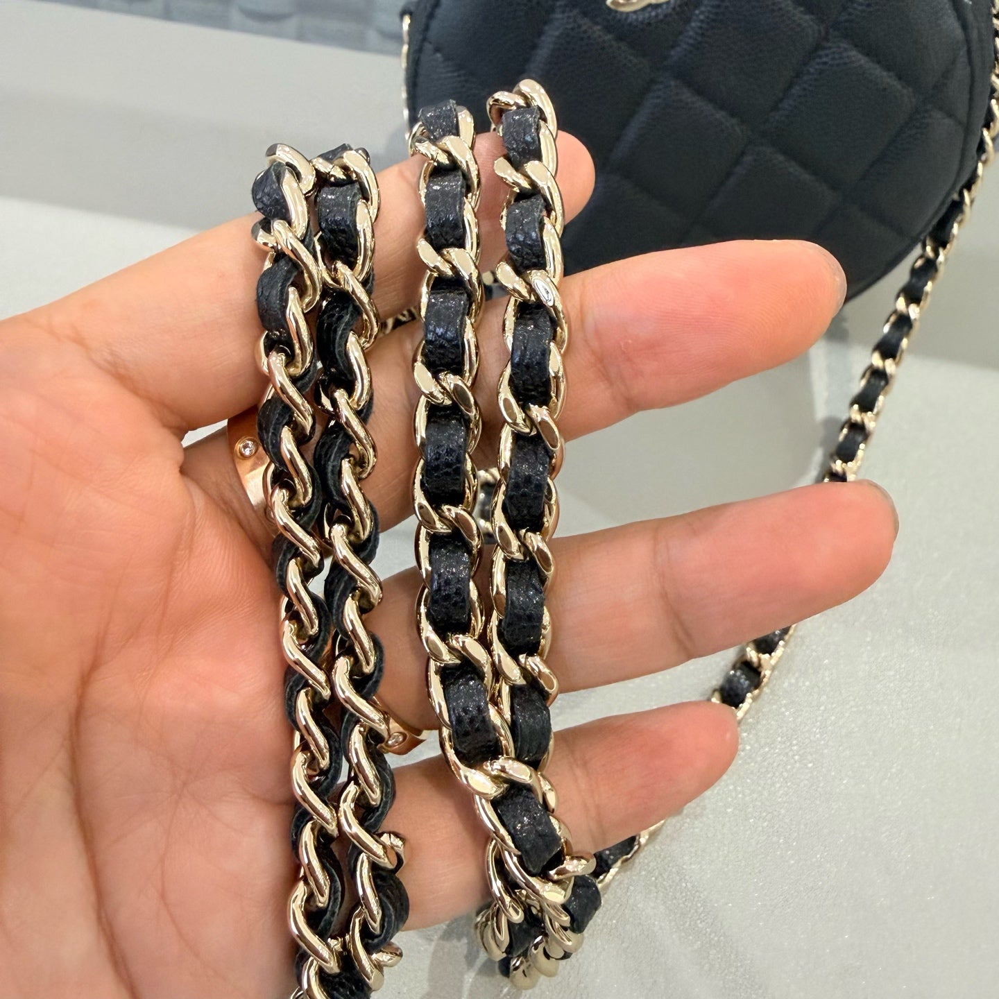 Chanel - Round Clutch with Chain - Caviar leather - Black with Gold-Tone Hardware - (Mini)