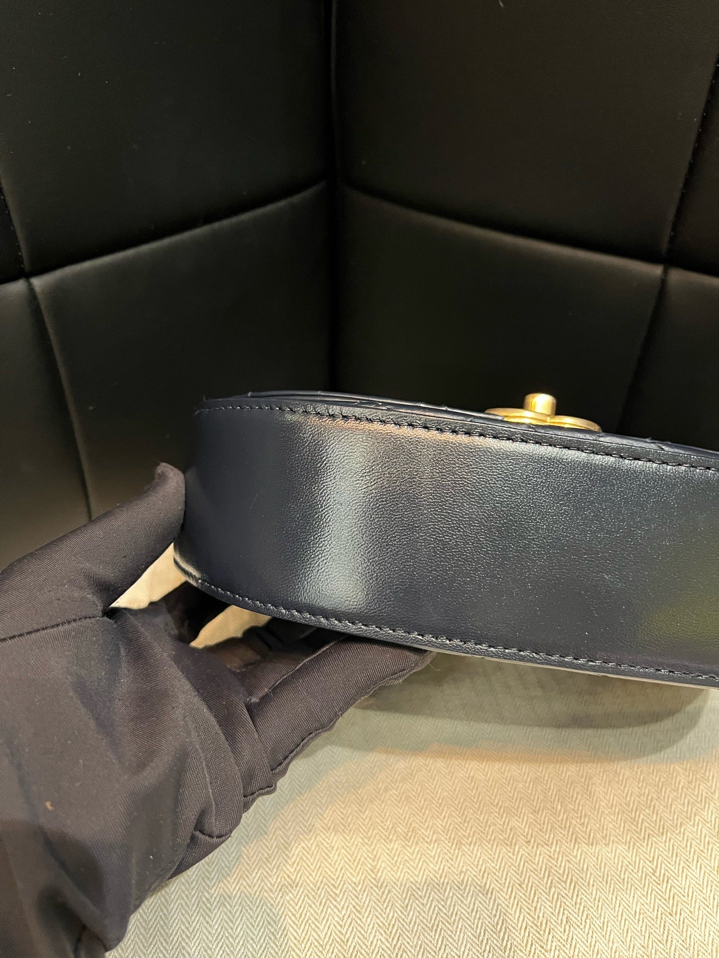 Chanel - Saddle Bag - Leather - Blue - (small)