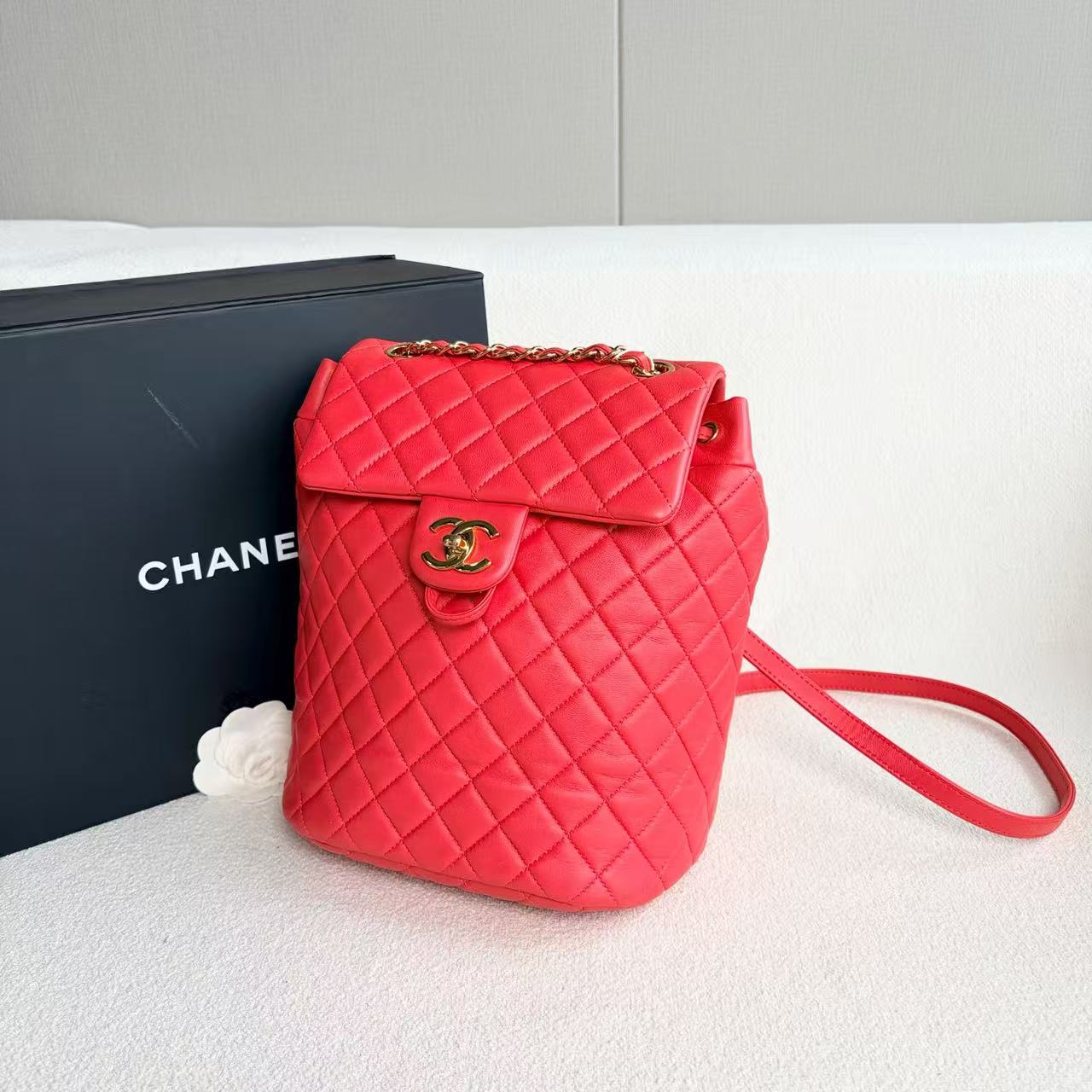 Chanel - Salzburg Backpack - Lambskin leather - Red - (medium)