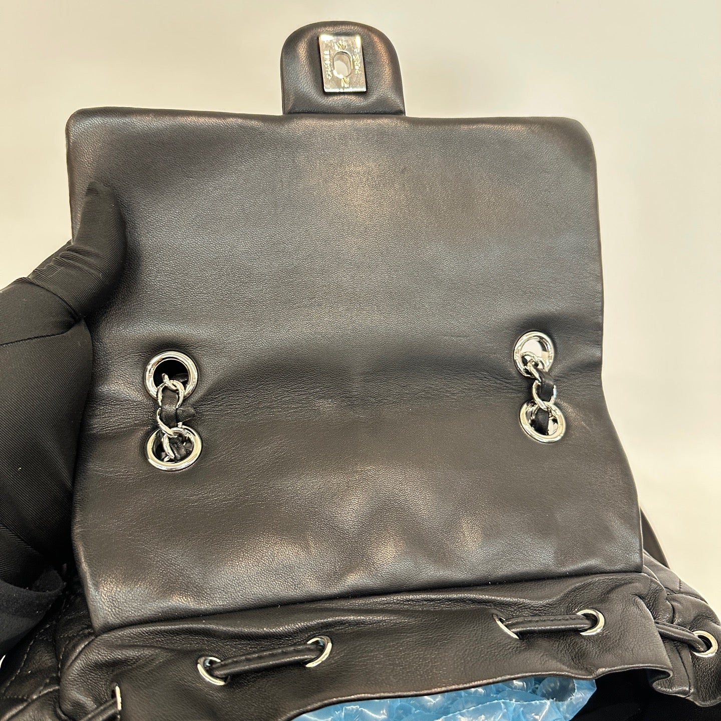 Chanel - Salzburg backpack - Leather - Black - (Medium)