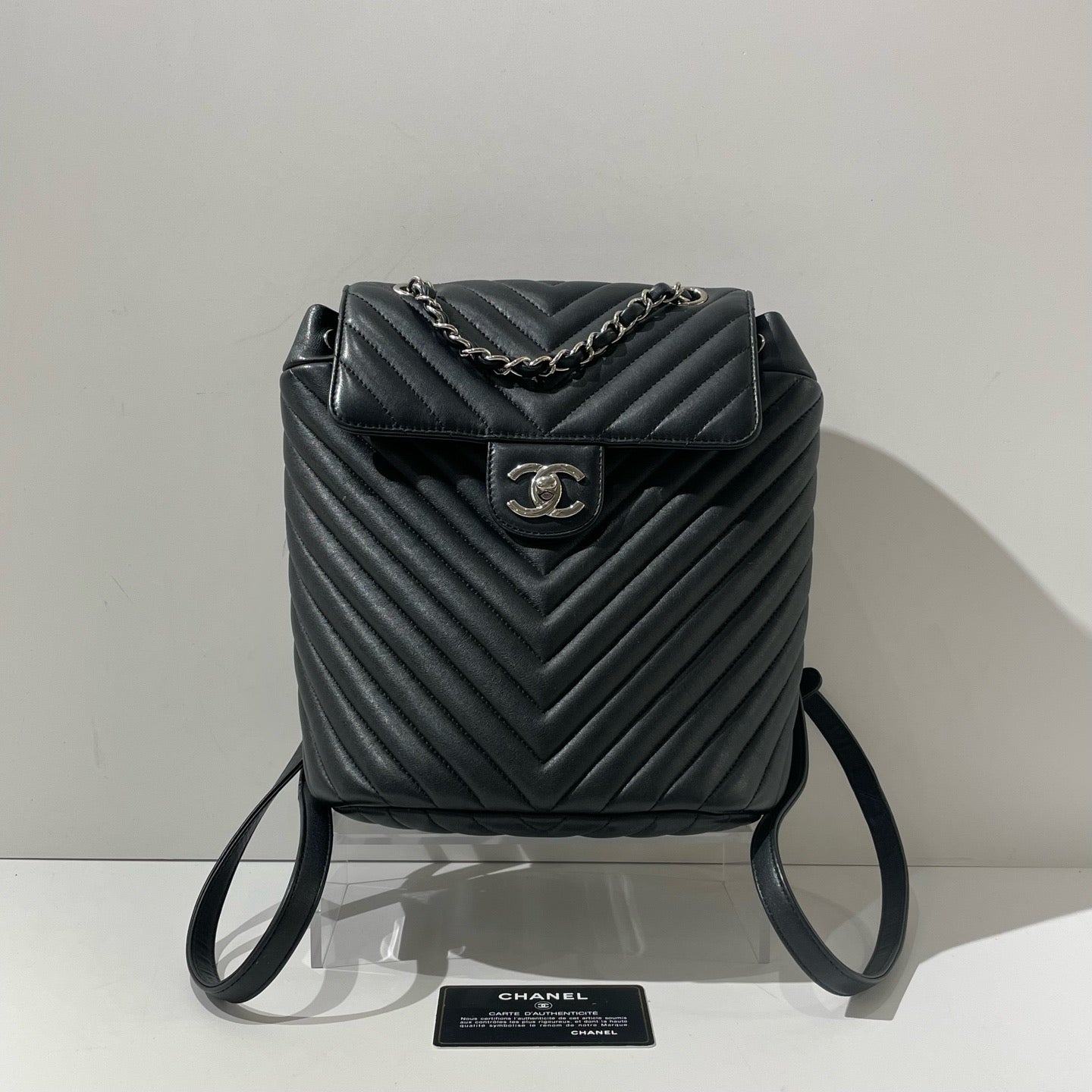 Chanel - Salzburg - Leather - Black - (medium)