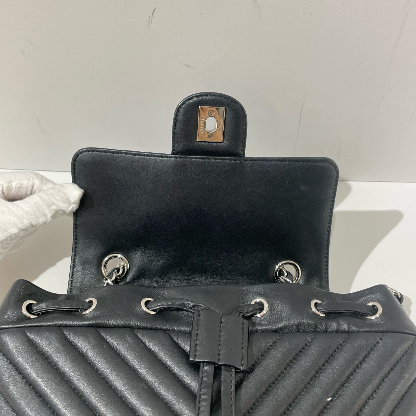 Chanel - Salzburg - Leather - Black - (medium)