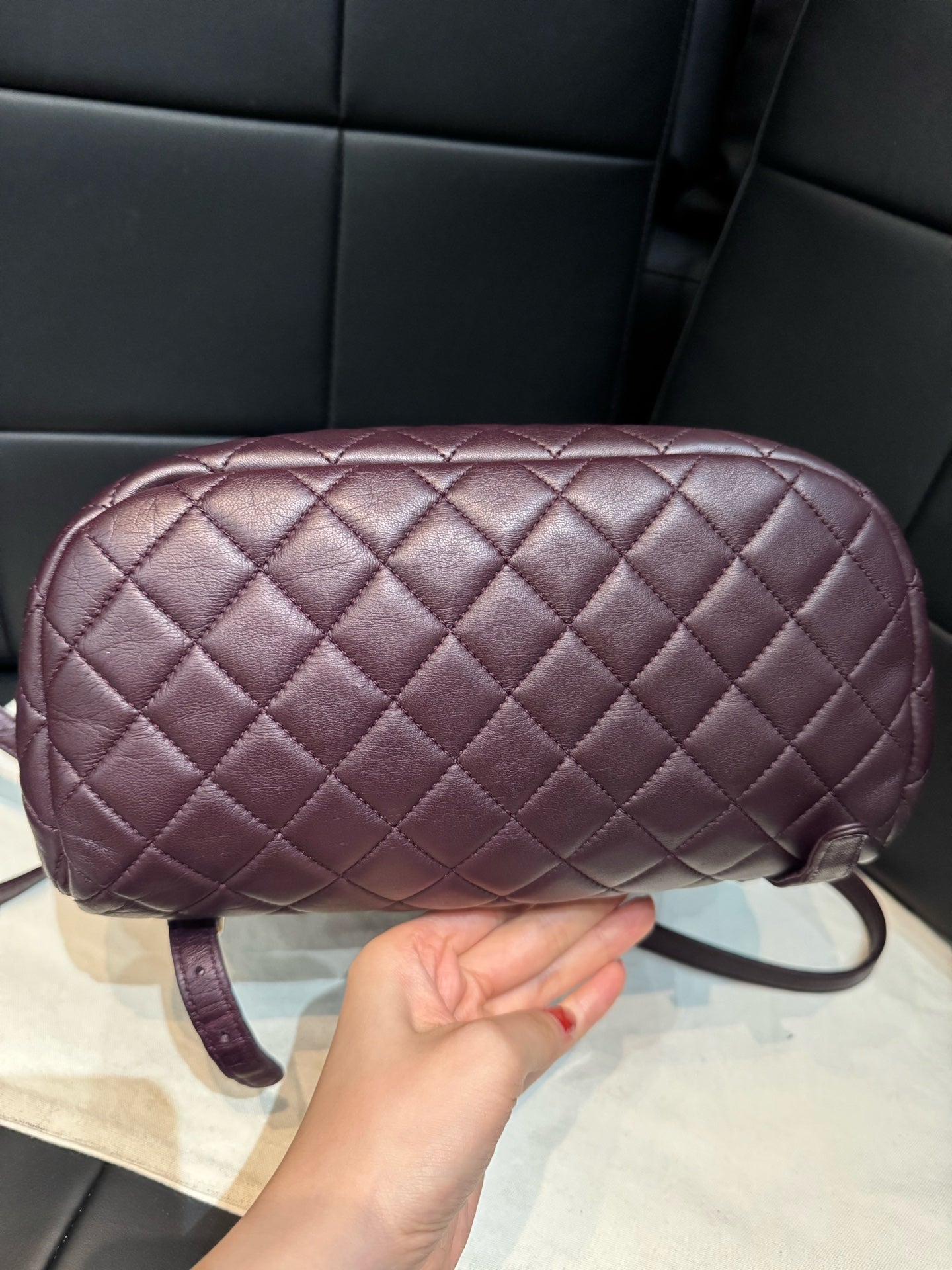 Chanel - Salzburg - Leather - Purple - (medium)