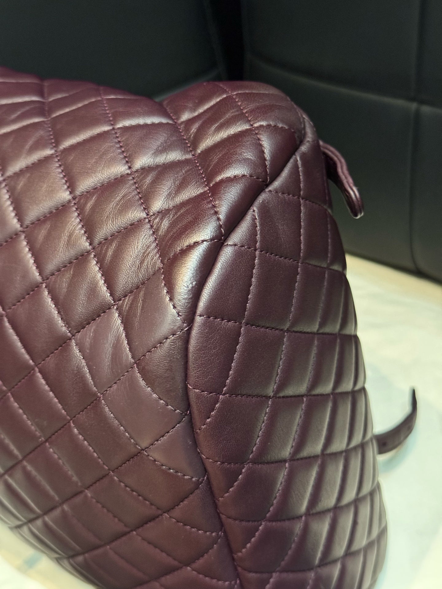 Chanel - Salzburg - Leather - Purple - (medium)