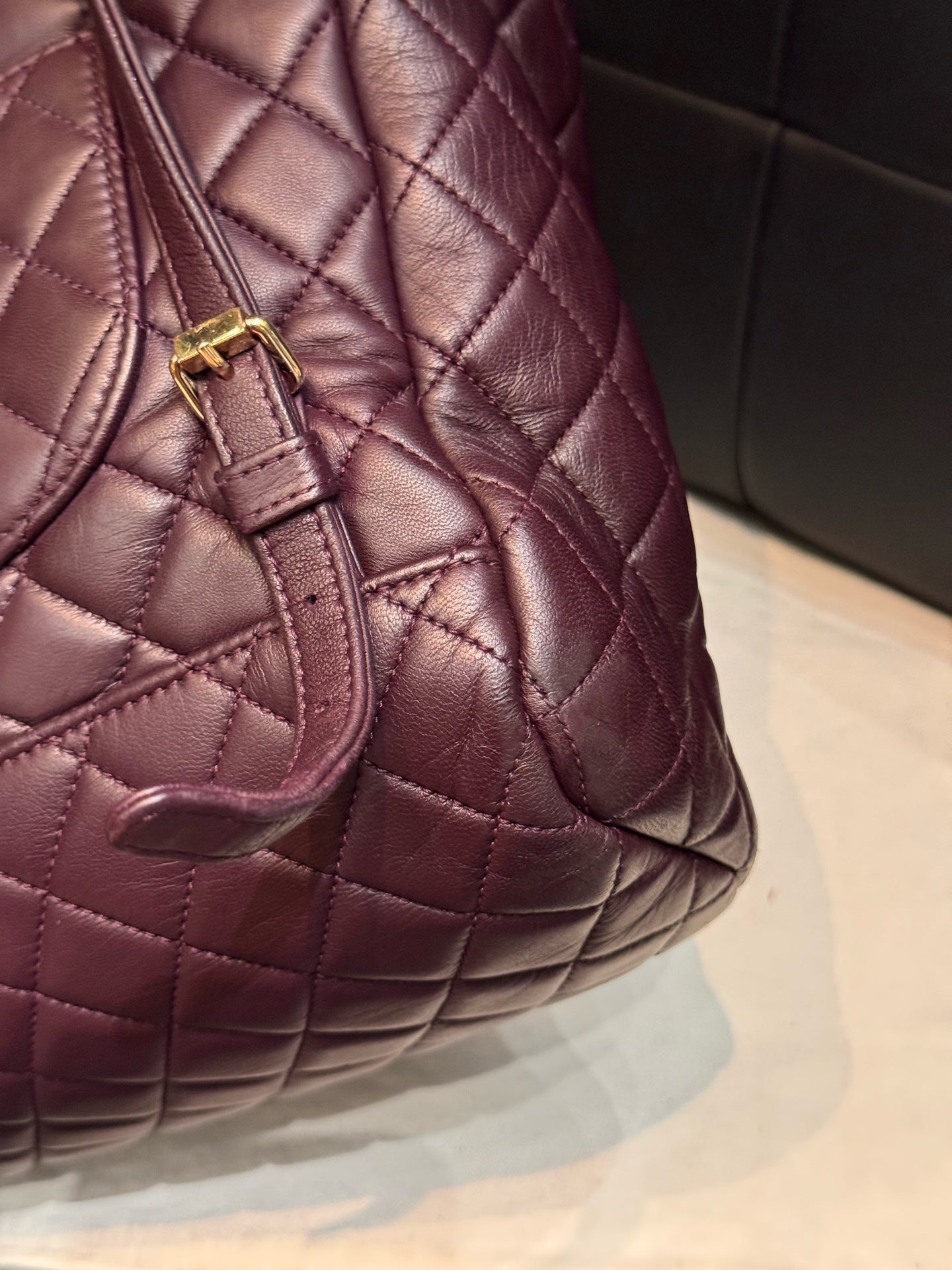 Chanel - Salzburg - Leather - Purple - (medium)