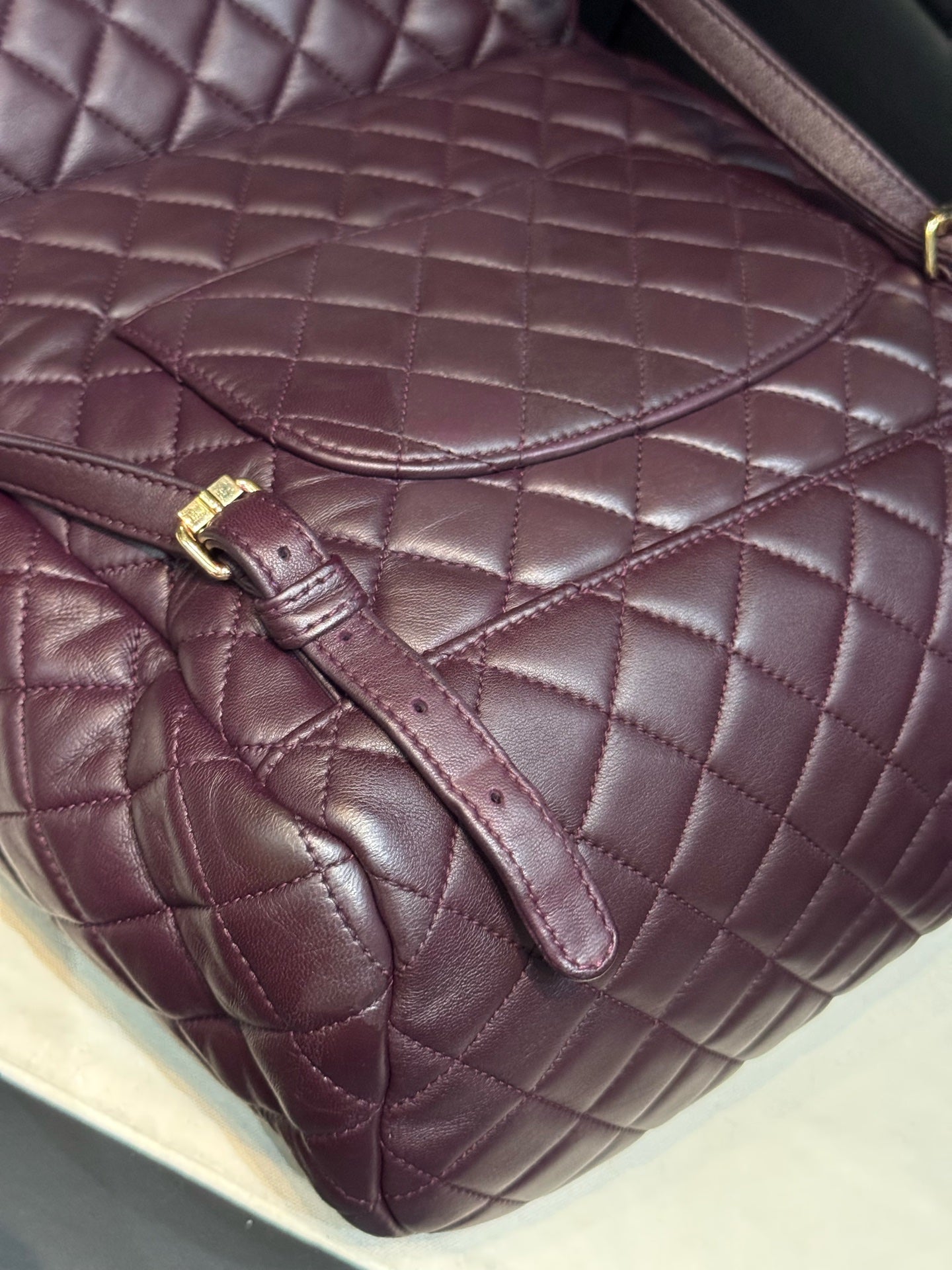 Chanel - Salzburg - Leather - Purple - (medium)