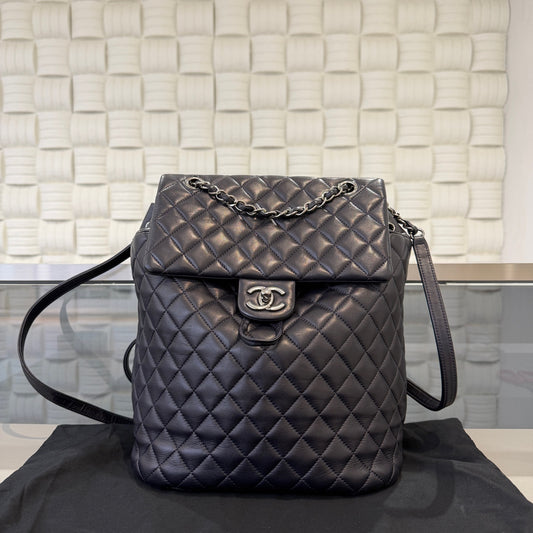 Chanel - Salzburg Medium Backpack - Lambskin leather - Black - (medium)