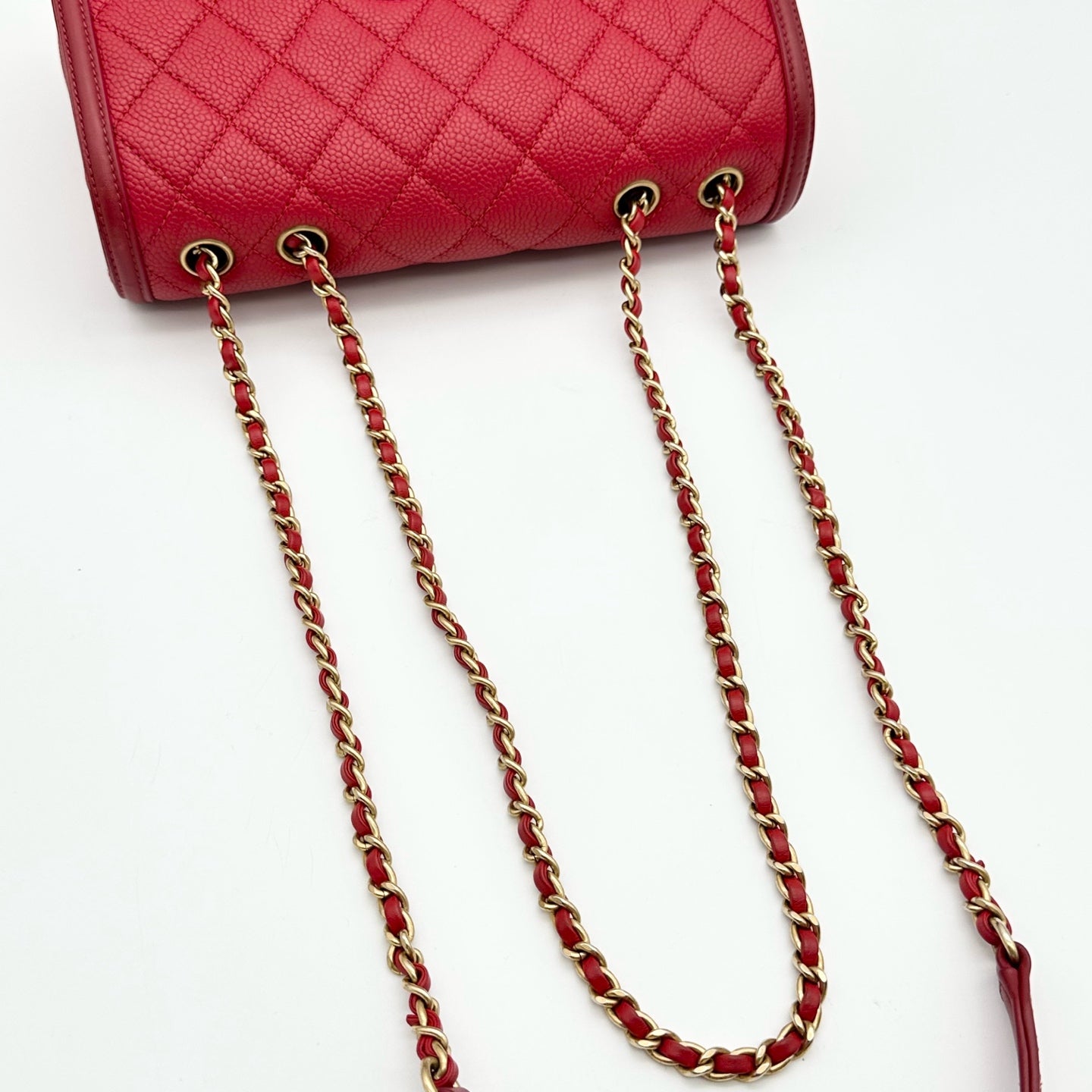 Chanel - Seasonal Flap Bag - Leather - Red - (small)