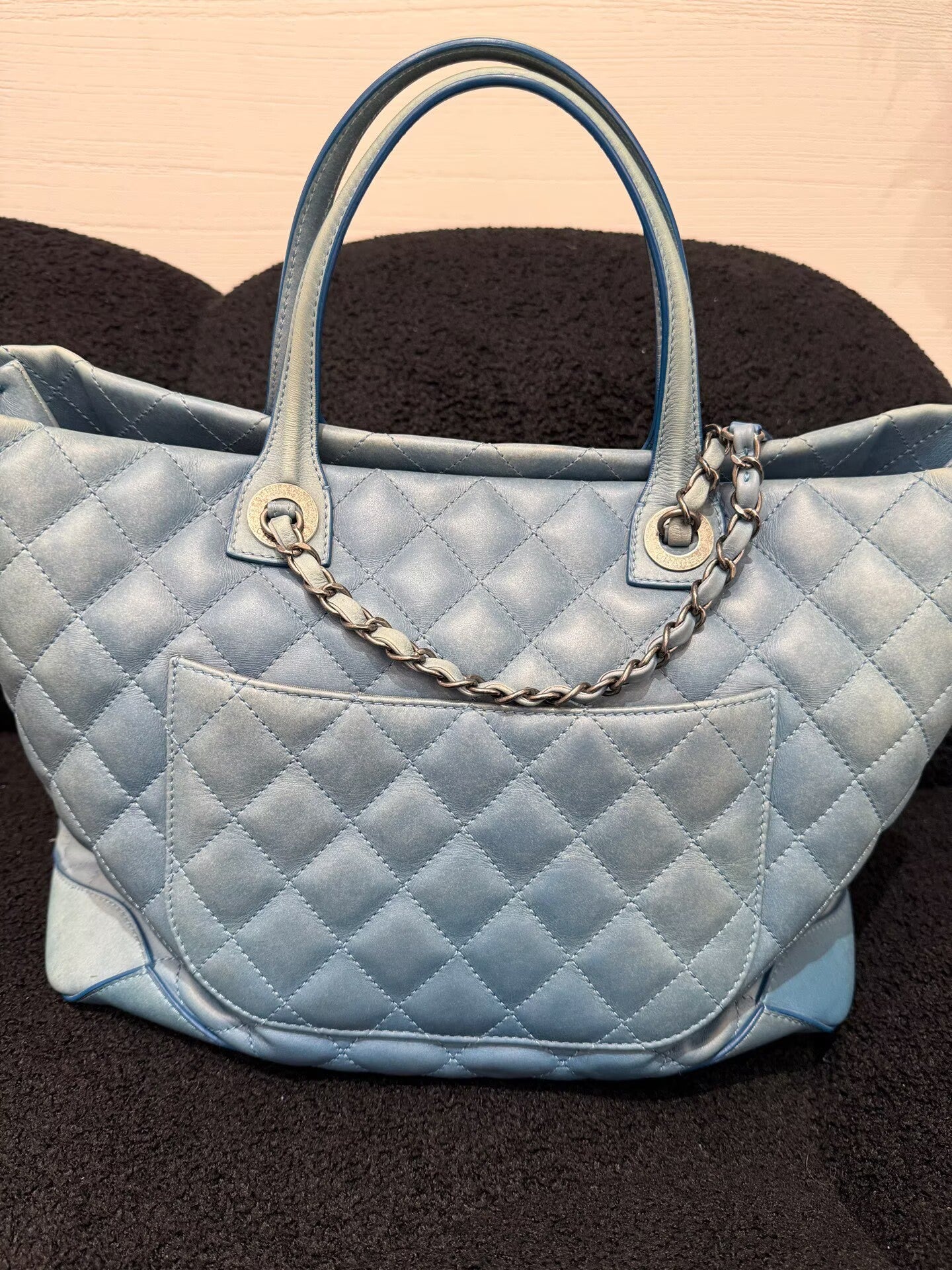 Chanel - Shopping Tote - Lambskin leather - Light blue - (large)