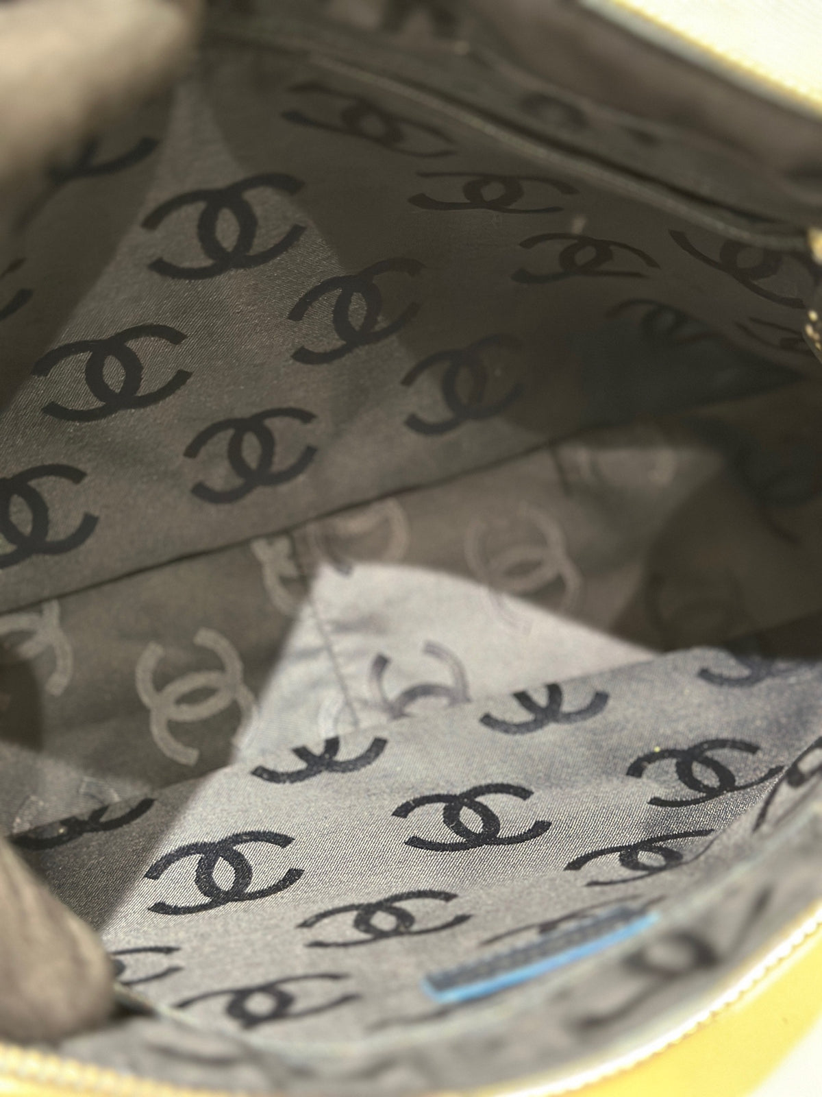 Chanel - Shoulder Bag - Denim - Jeans - Blue - (medium)
