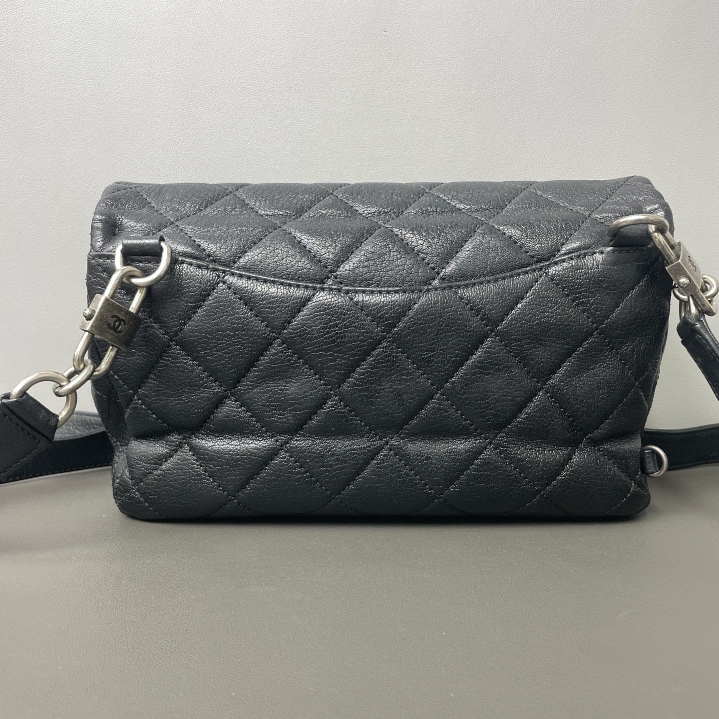 Chanel - Show Piece - Leather - Black - (medium)