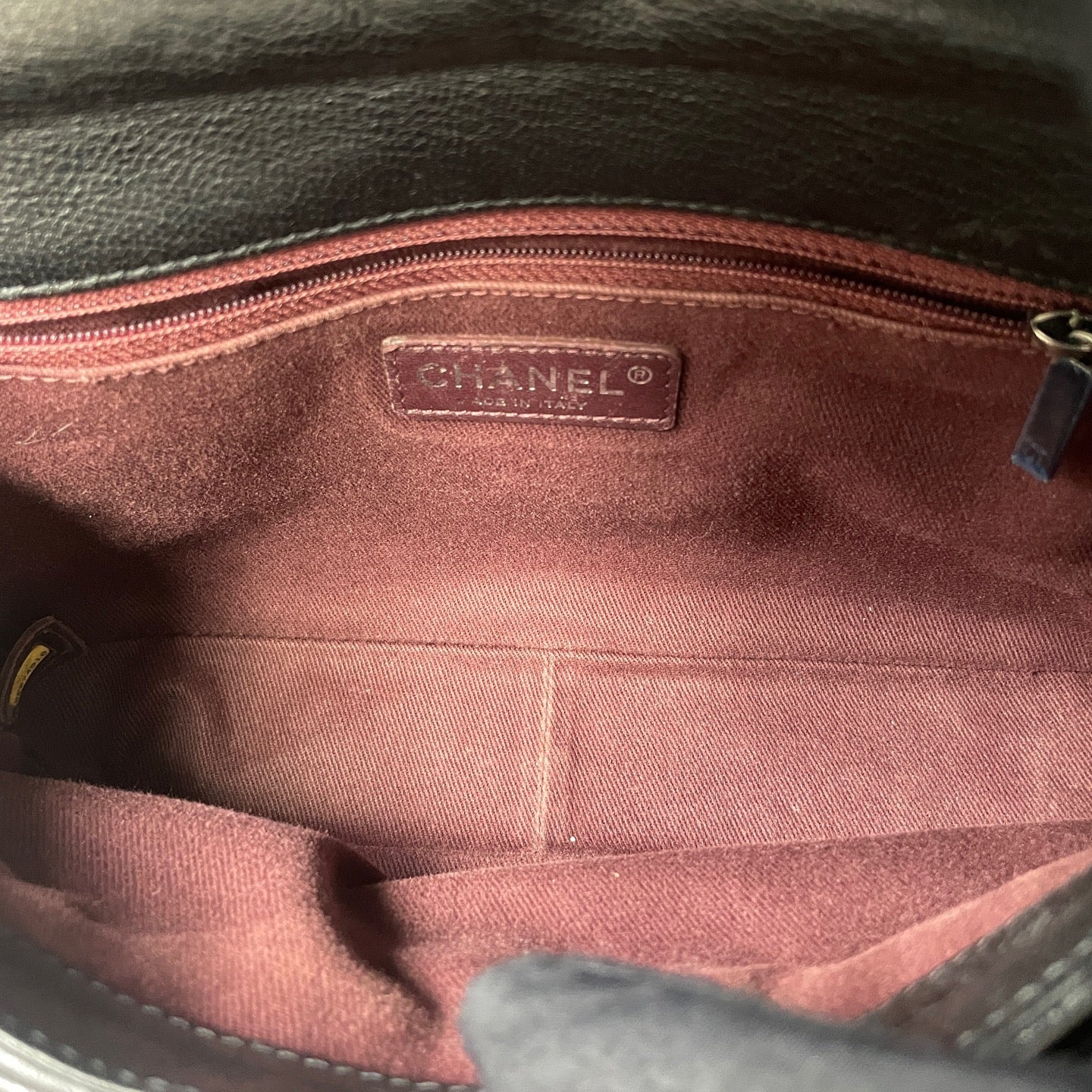 Chanel - Show Piece - Leather - Black - (medium)