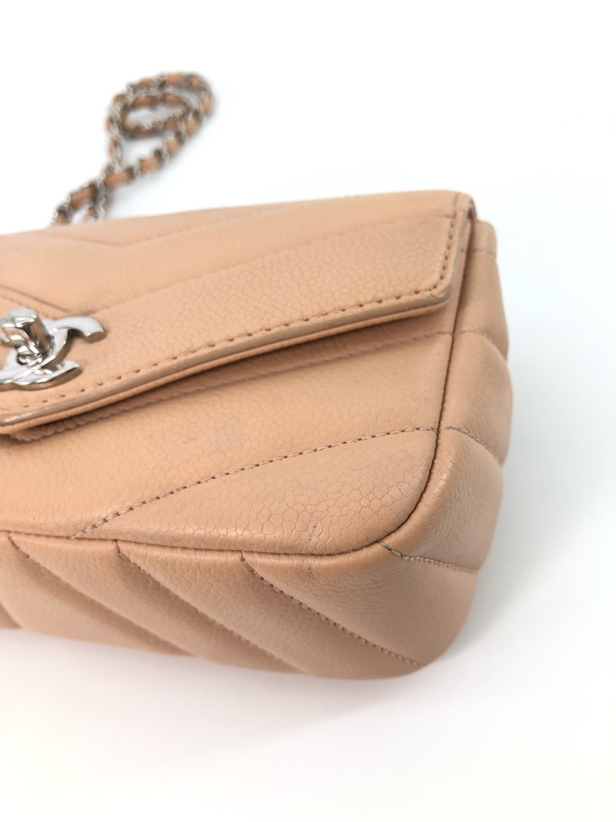 Chanel - Small Classic Flap - Leather - Pink - (mini)