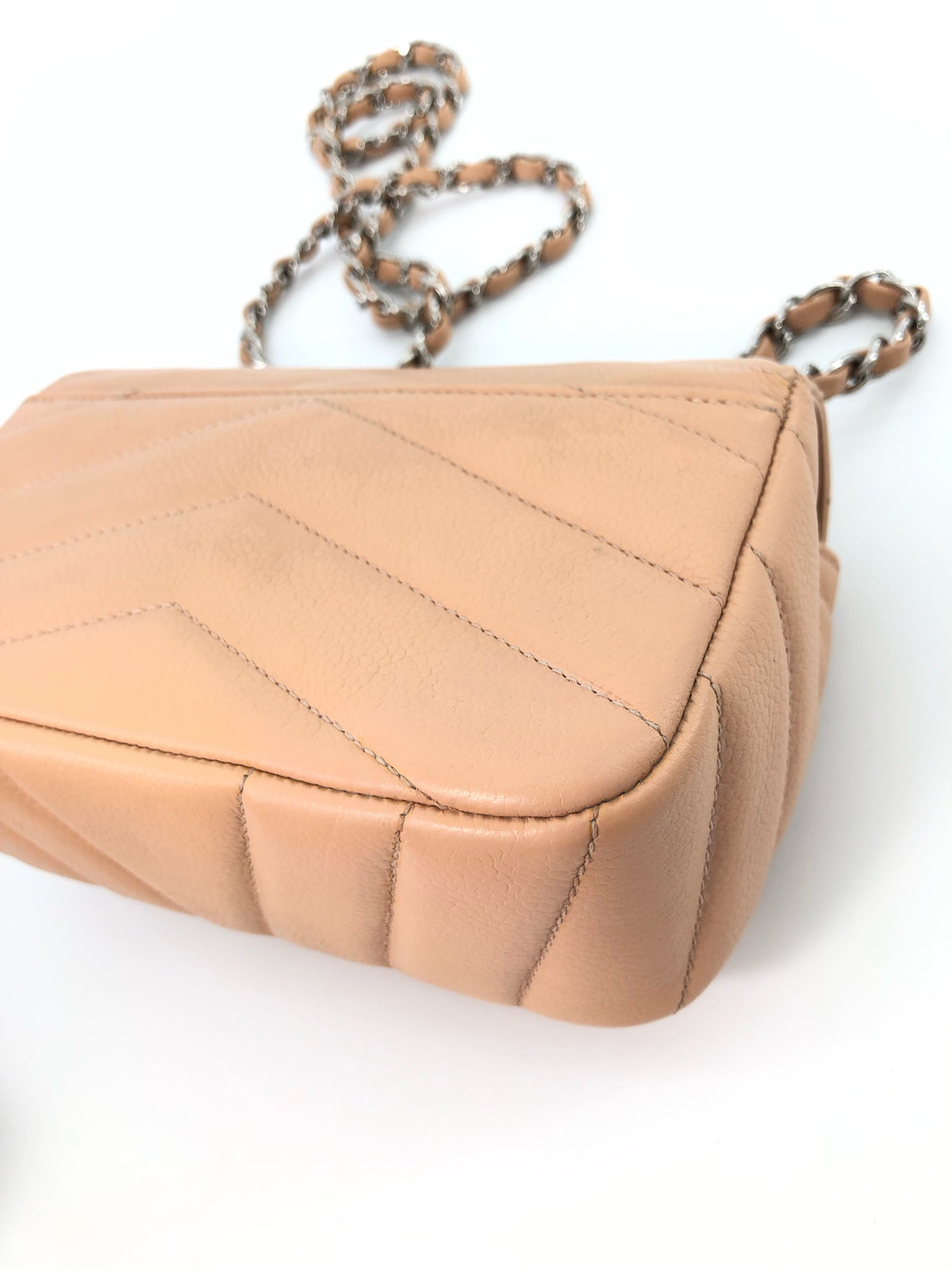 Chanel - Small Classic Flap - Leather - Pink - (mini)