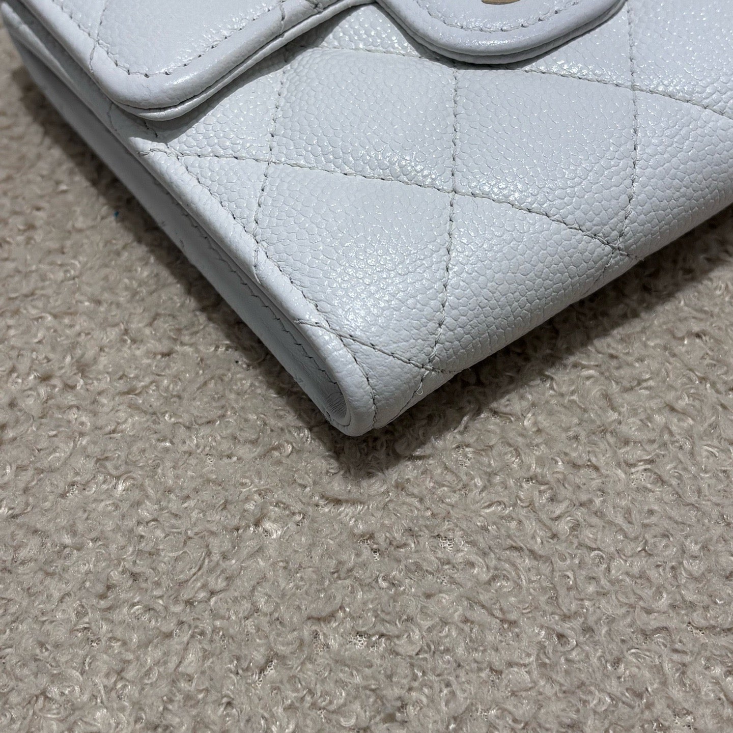 Chanel - Small Wallet - Leather - White - (Small)
