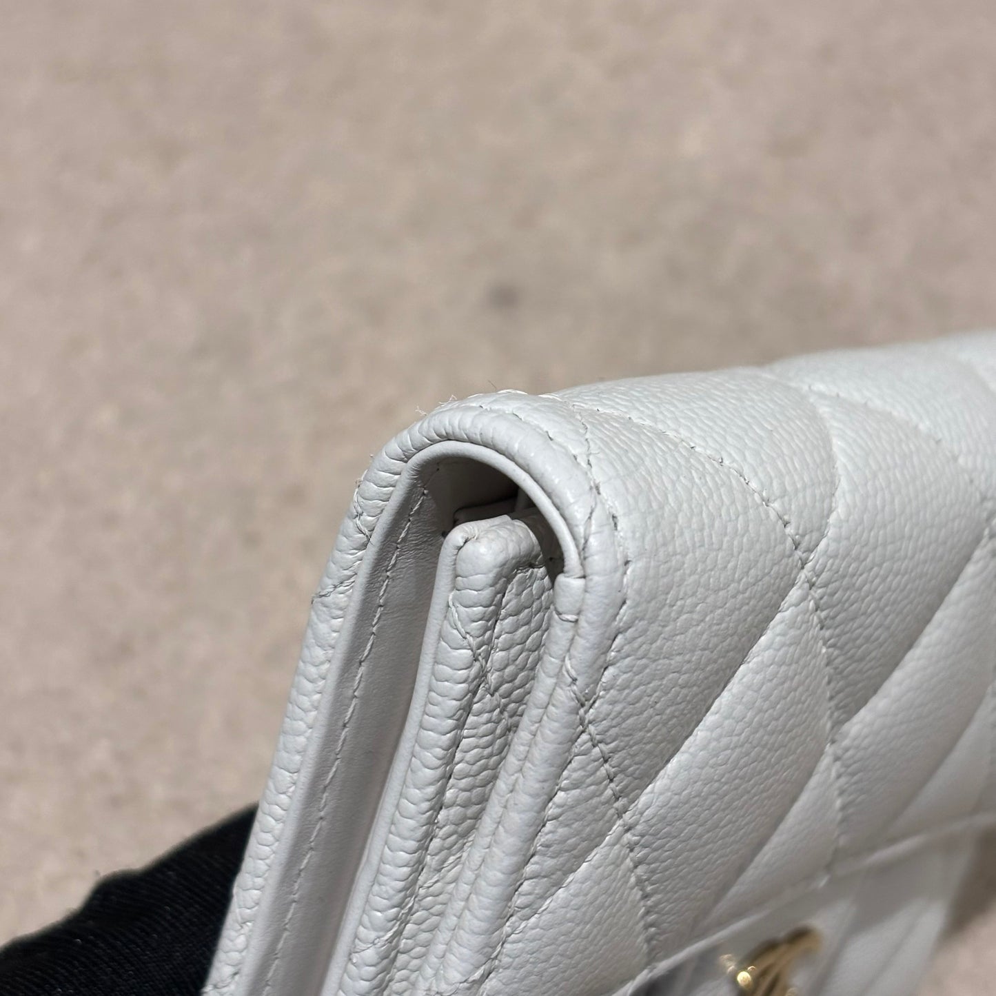 Chanel - Small Wallet - Leather - White - (Small)
