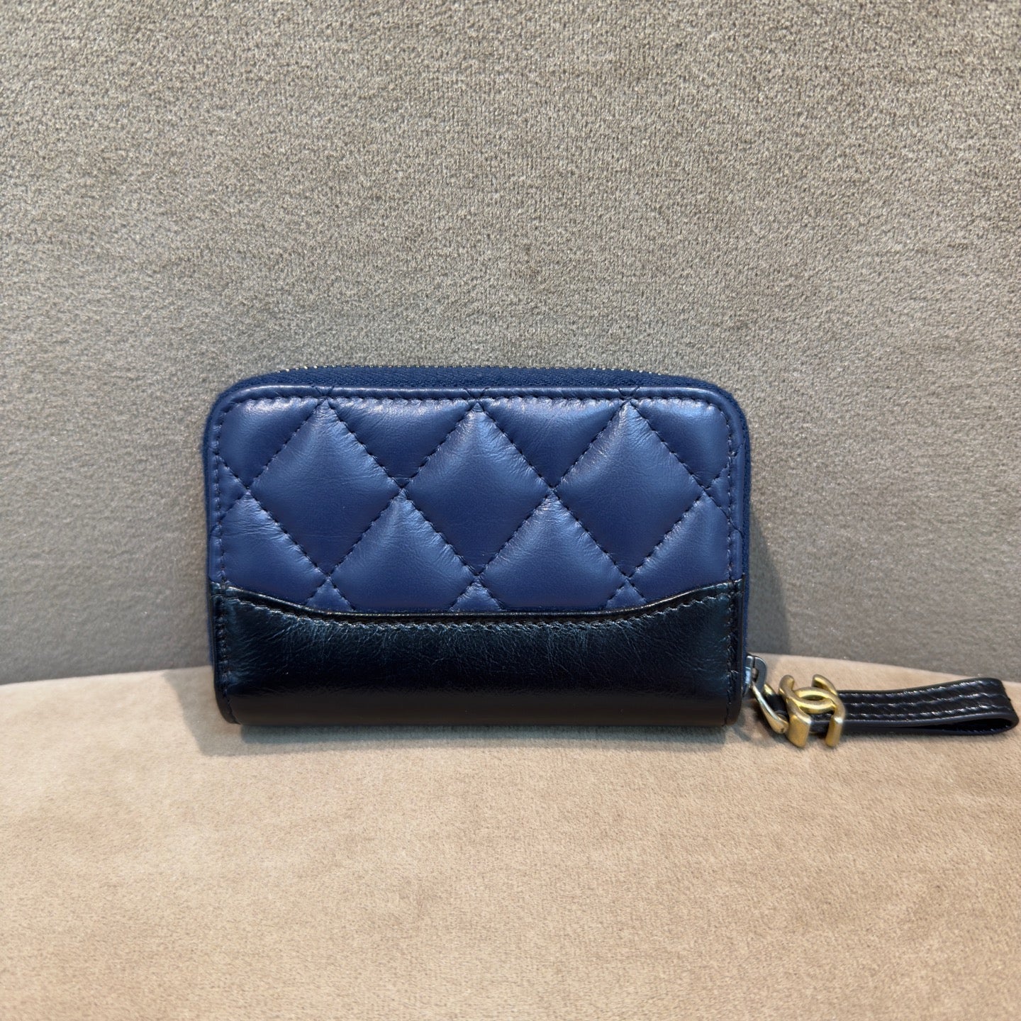 Chanel - Small Zip Around Wallet - Calfskin - Blue - (Small)