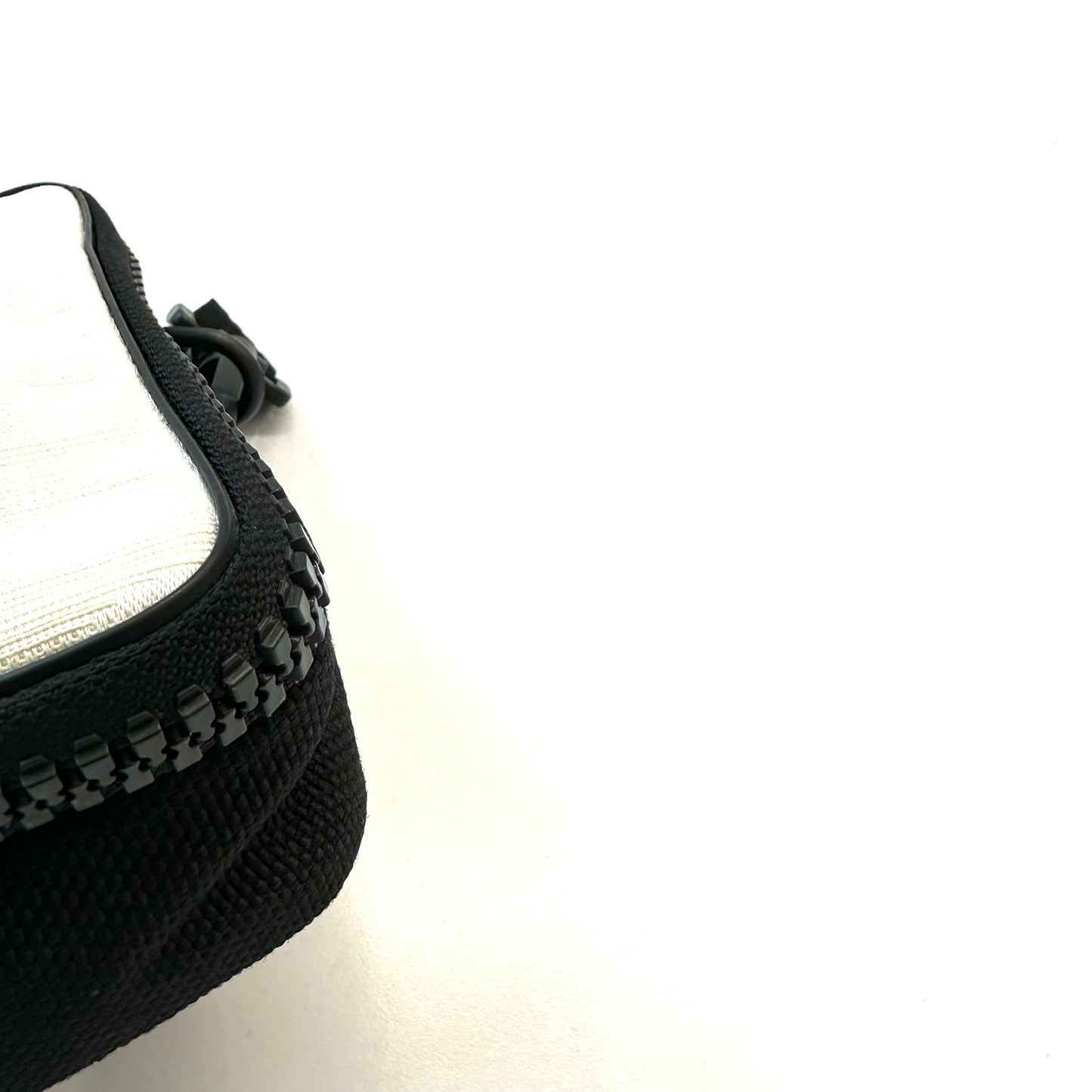 Chanel - Sports Line - Synthetic - Multicolour