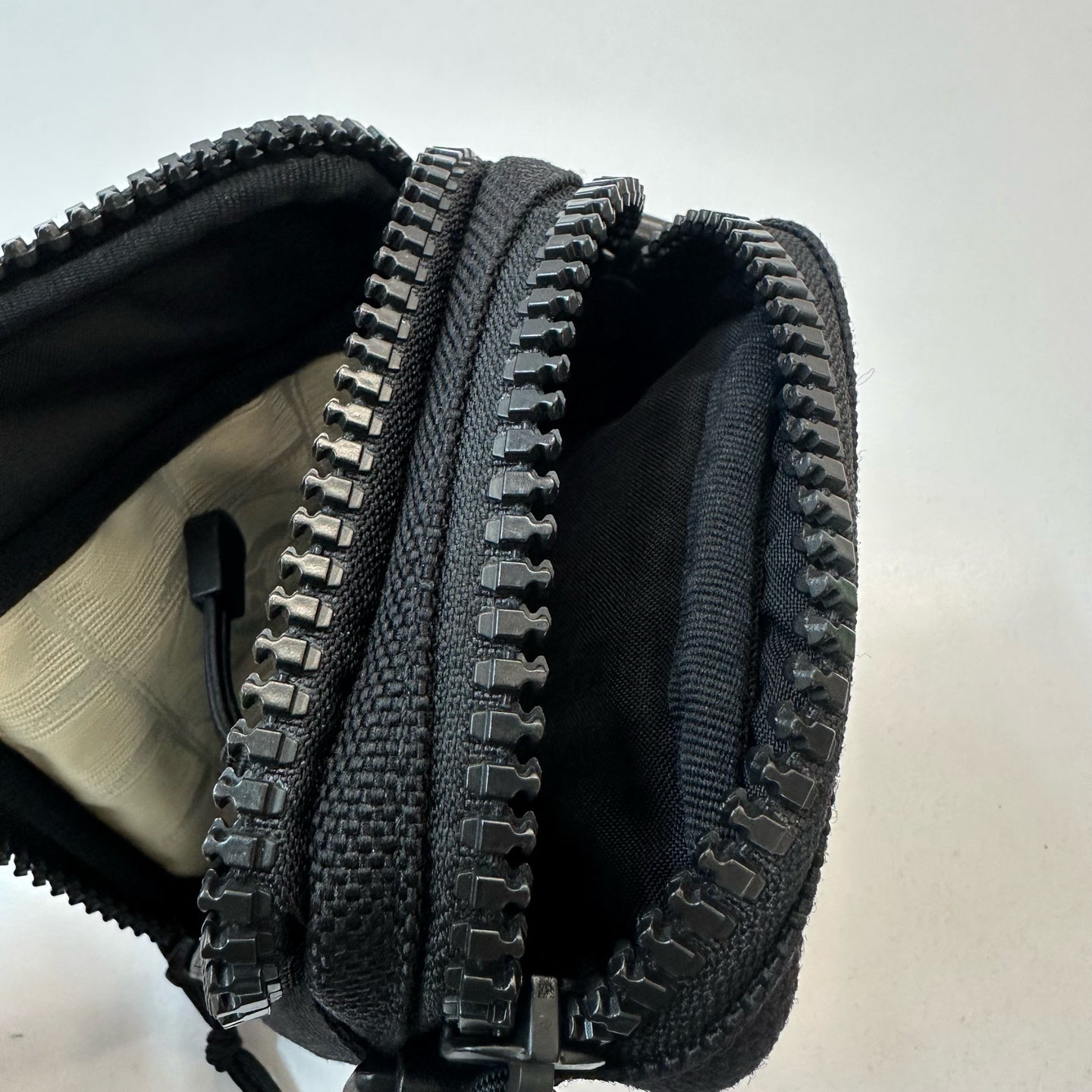 Chanel - Sports Line - Synthetic - Multicolour