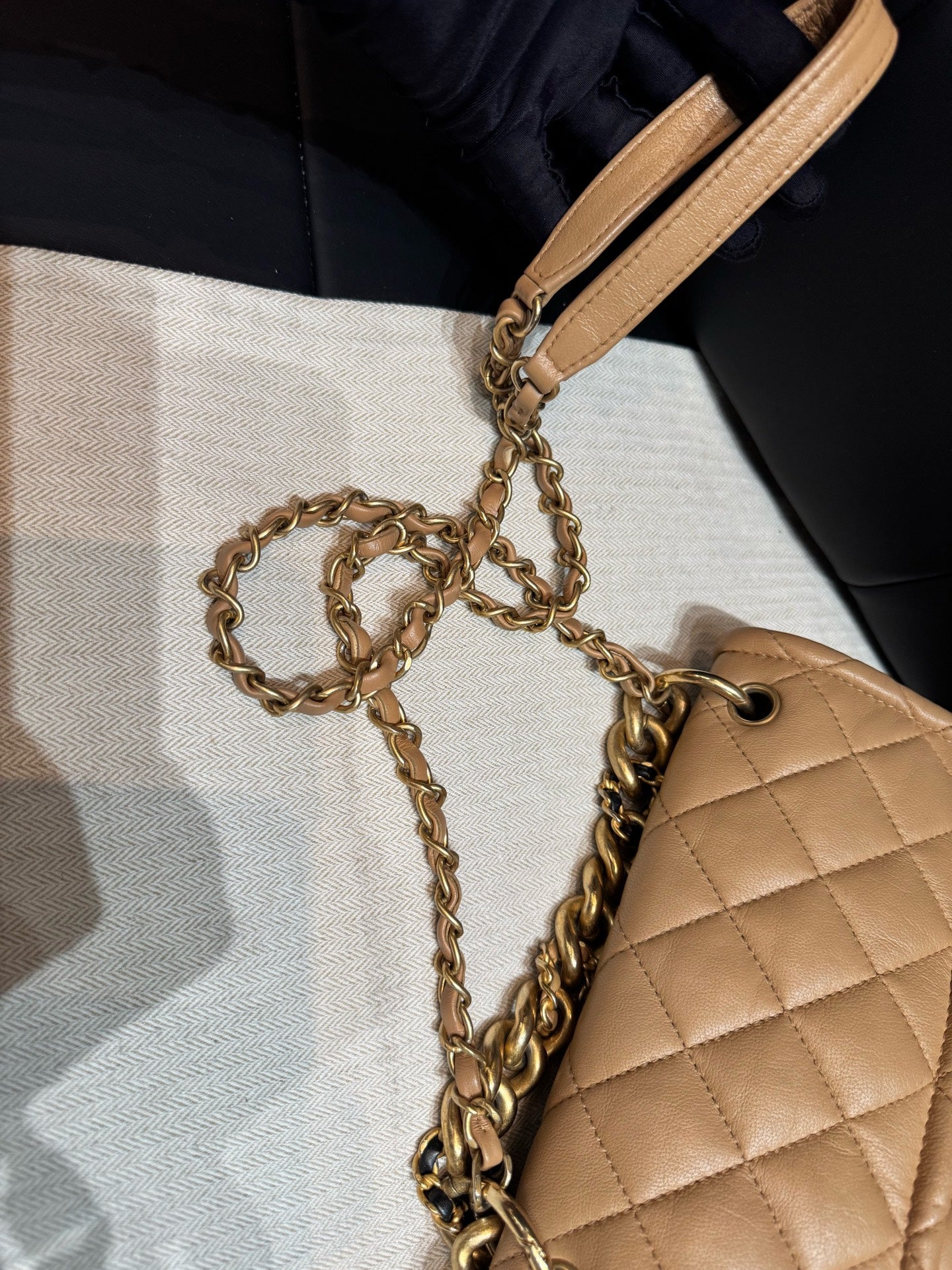 Chanel - Square flap bag - Leather - Beige - (mini)