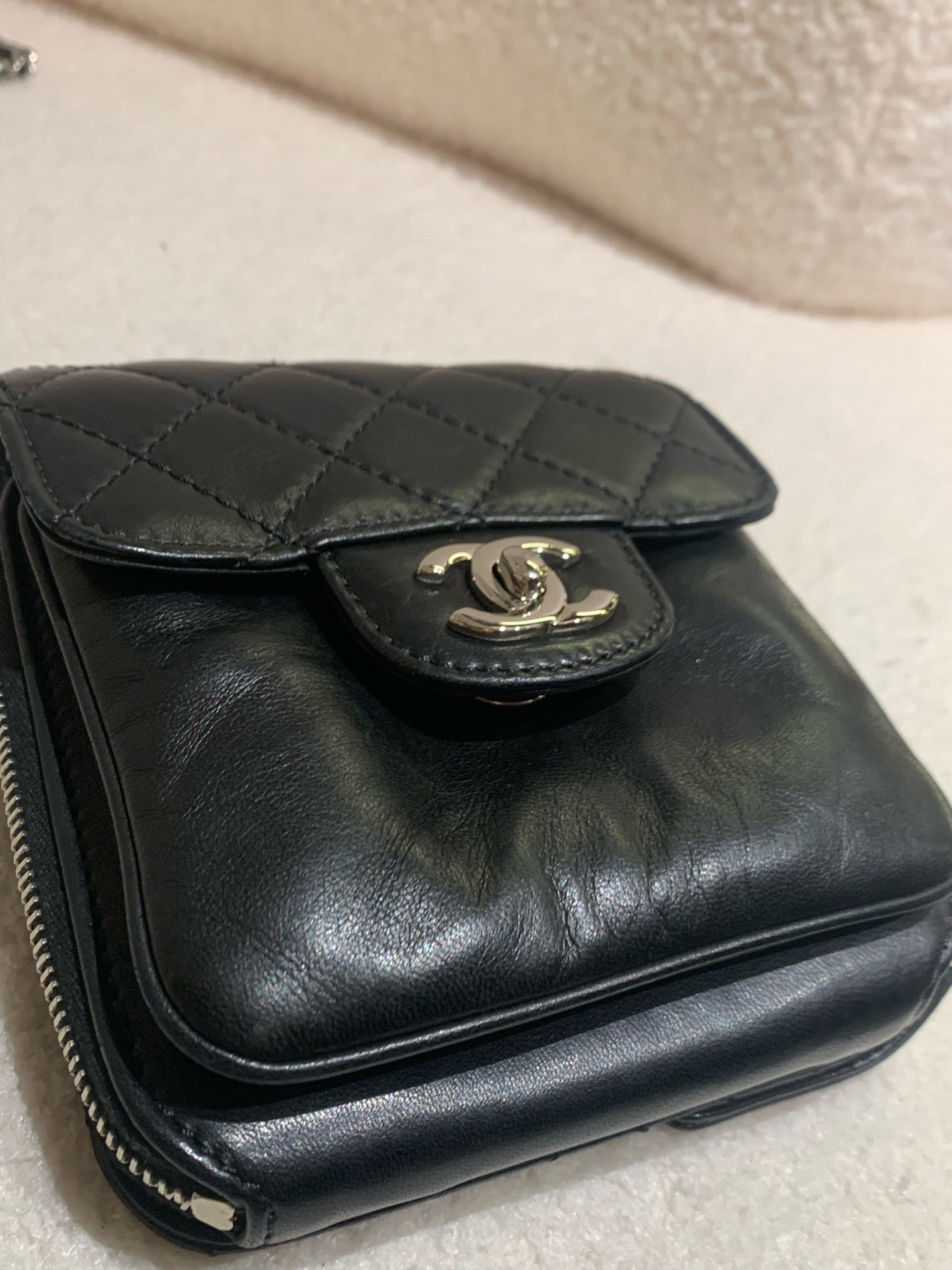 Chanel - Square Mini Flap Bag with Side Zipper - Lambskin leather - Black with Silver-Tone Hardware - (mini)
