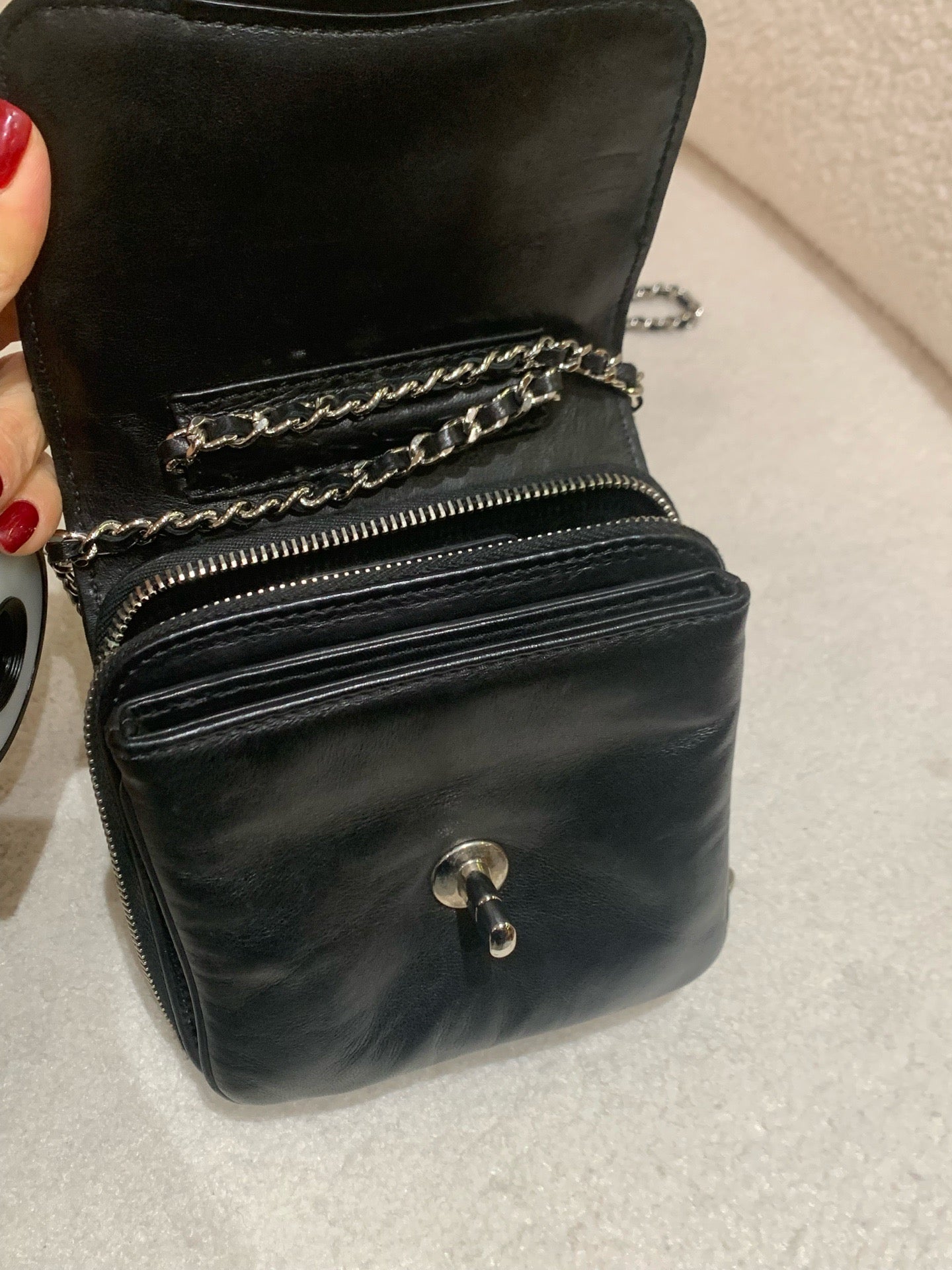 Chanel - Square Mini Flap Bag with Side Zipper - Lambskin leather - Black with Silver-Tone Hardware - (mini)