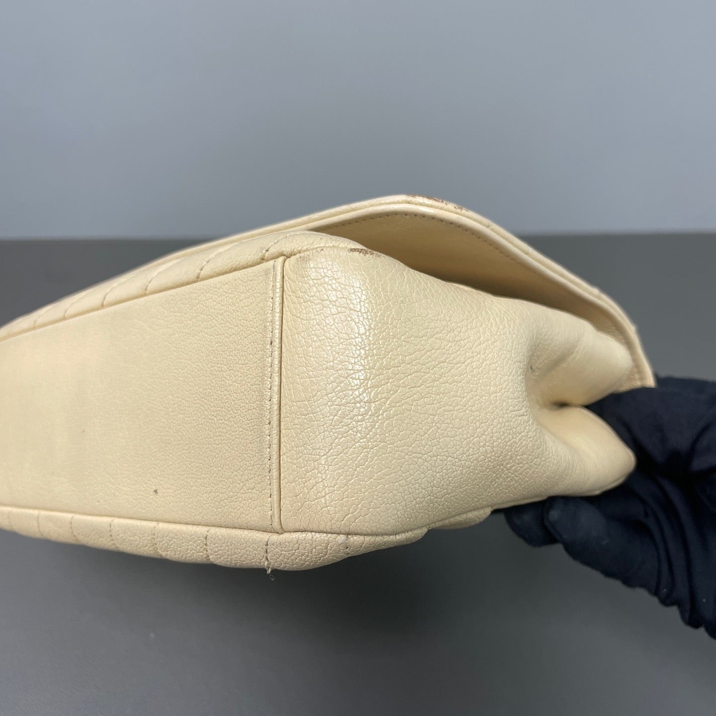 Chanel - Timeless/Classique - Calfskin - Beige - (small)