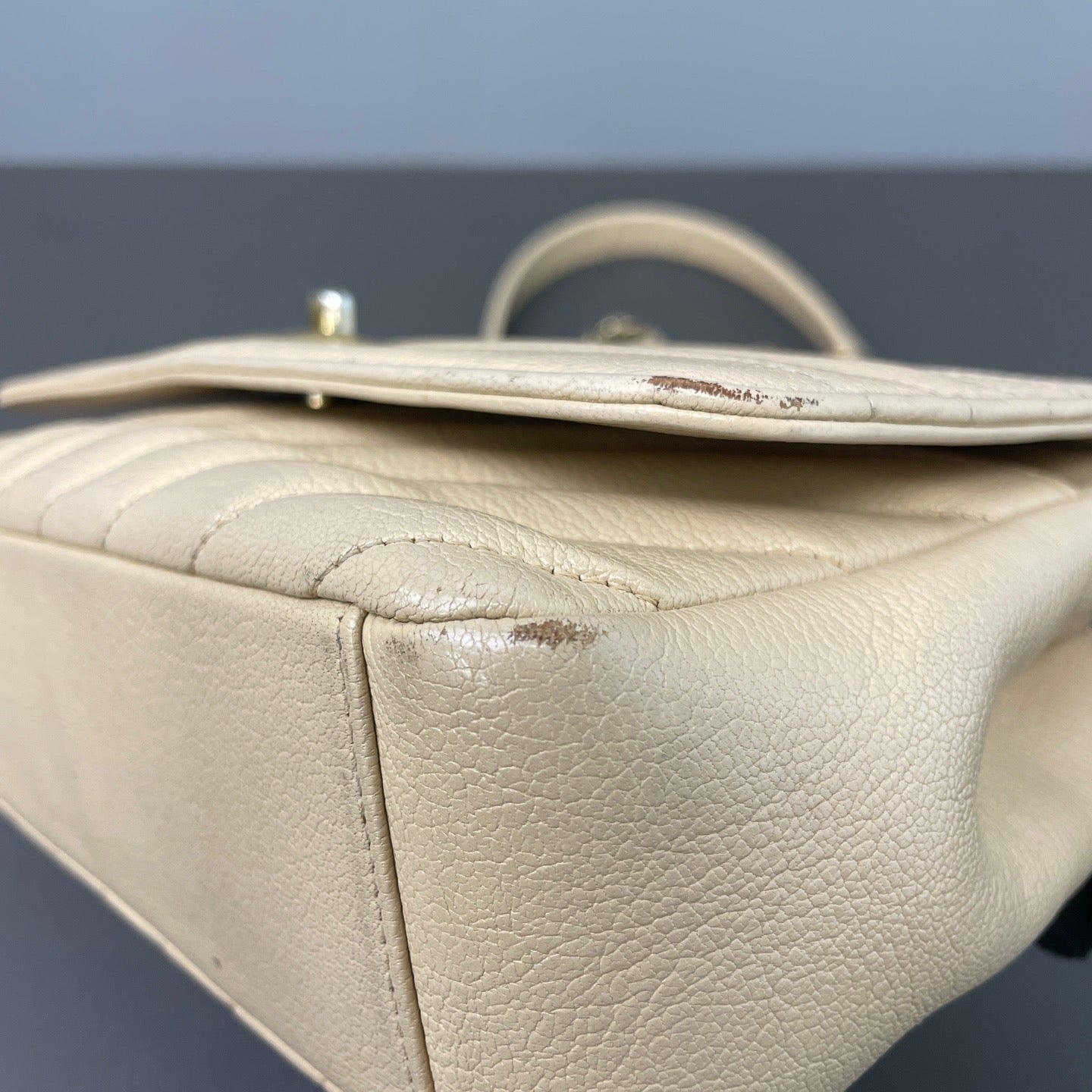 Chanel - Timeless/Classique - Calfskin - Beige - (small)