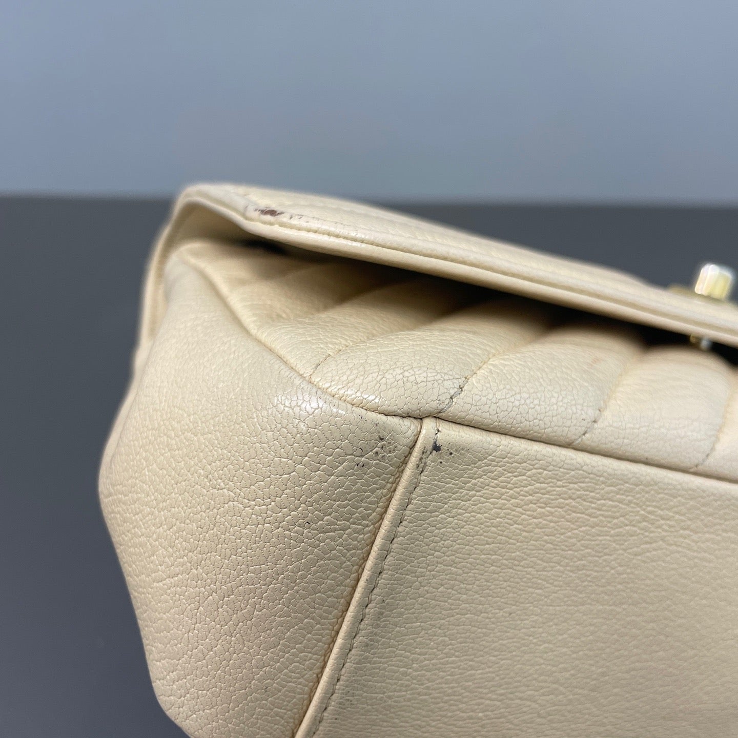 Chanel - Timeless/Classique - Calfskin - Beige - (small)