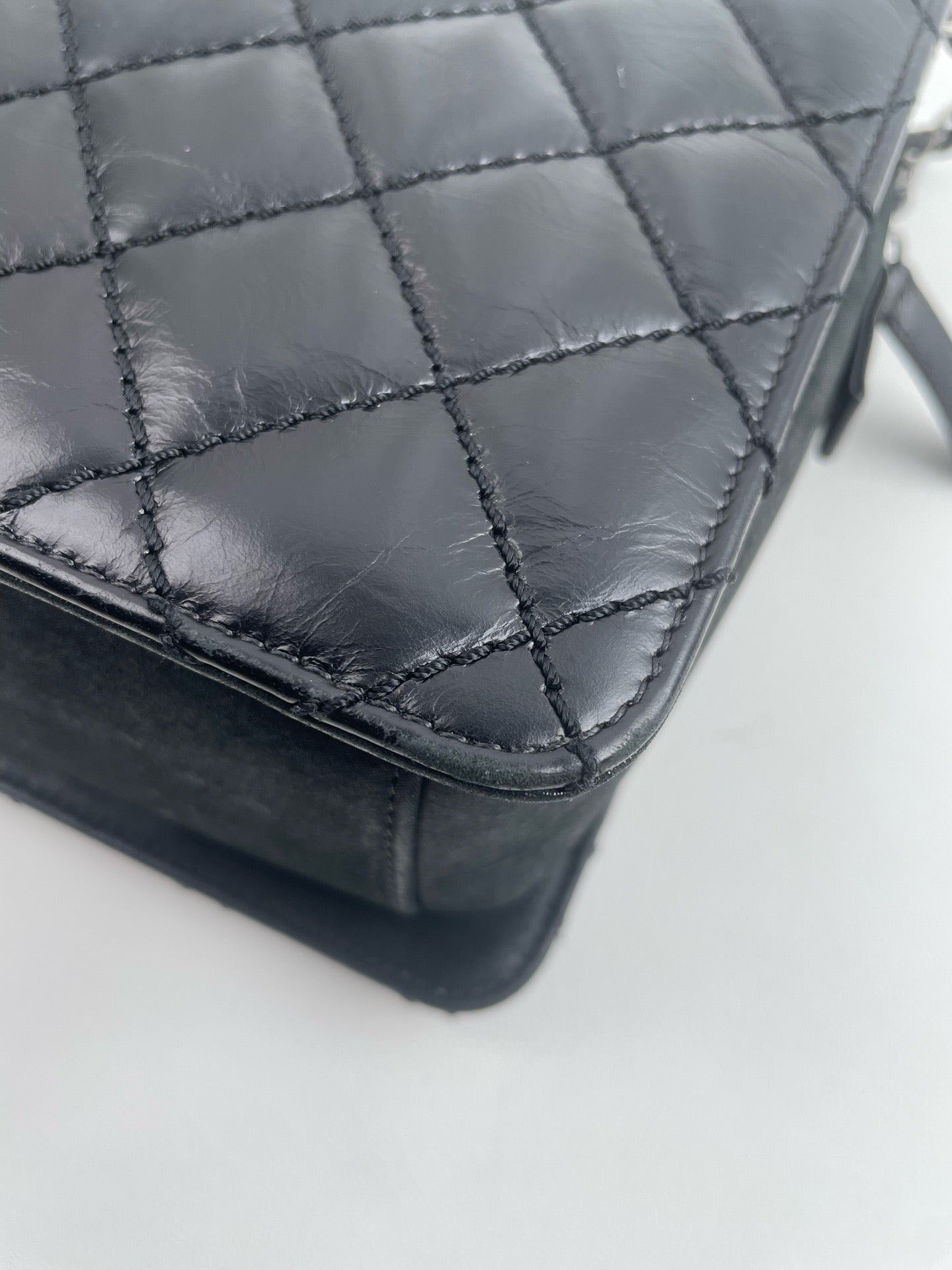 Chanel - Timeless/Classique - Calfskin - Black - (medium)