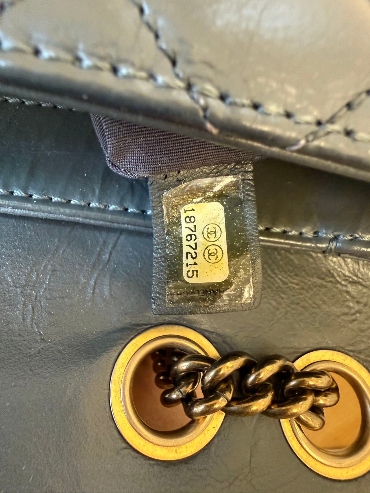 Chanel - Timeless/Classique - Calfskin - Grey - (mini)
