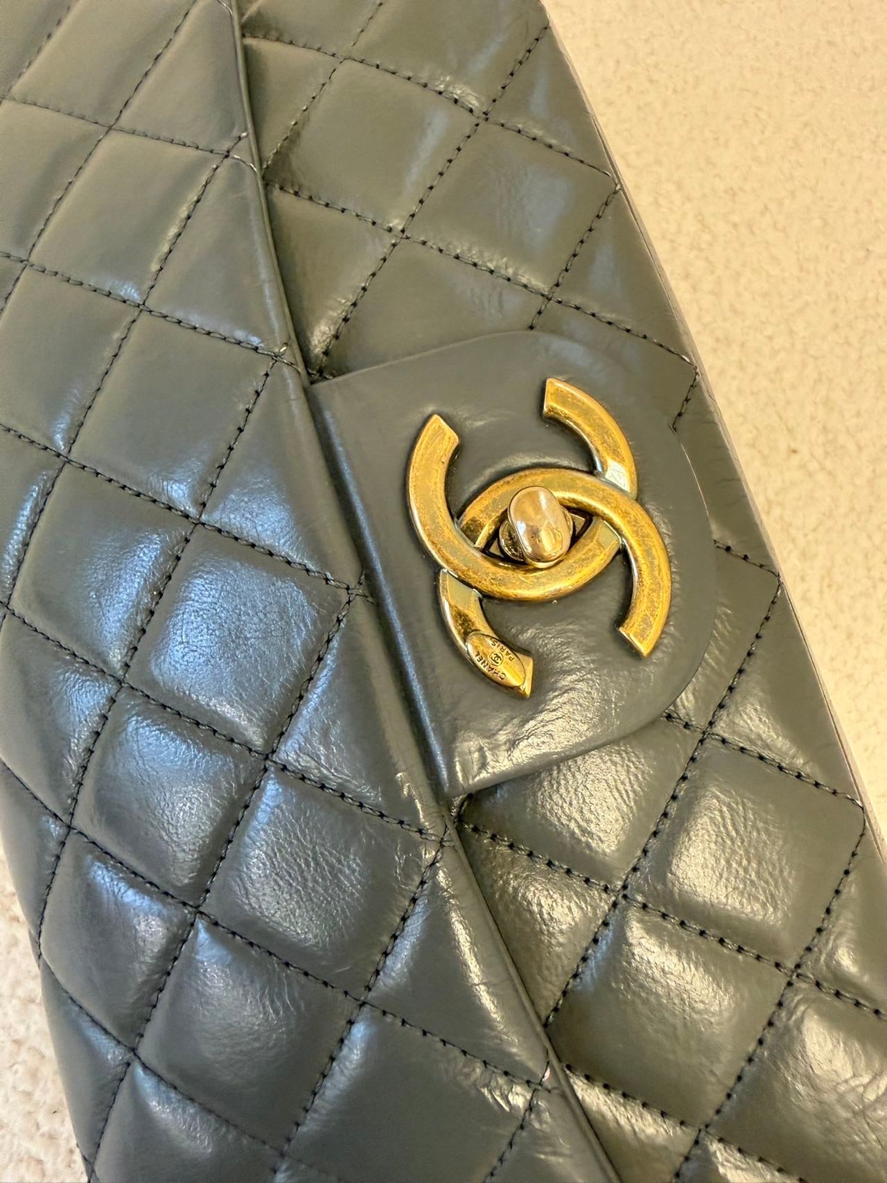 Chanel - Timeless/Classique - Calfskin - Grey - (mini)
