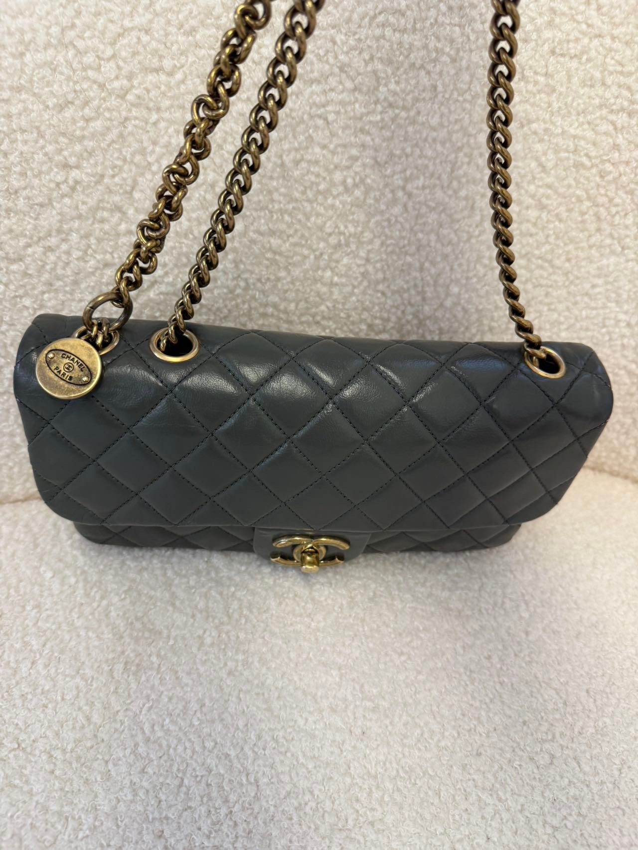 Chanel - Timeless/Classique - Calfskin - Grey - (mini)