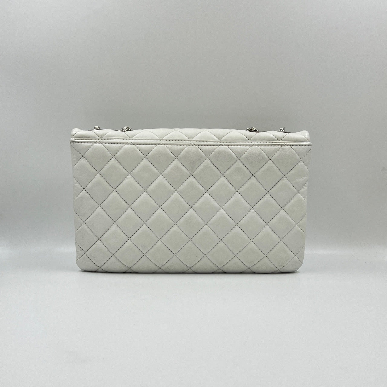 Chanel - Timeless/Classique - Calfskin - White - (large)