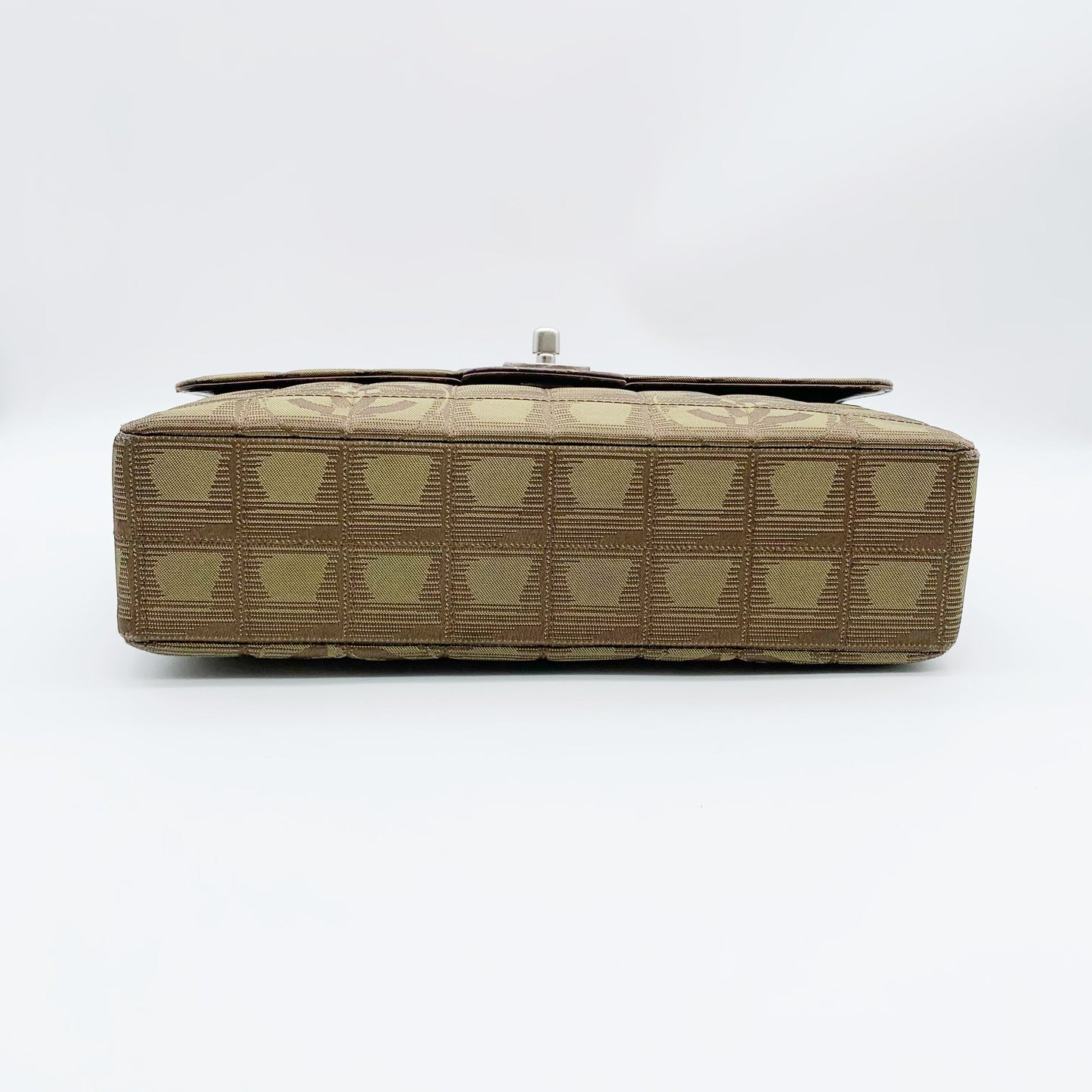 Chanel - Timeless/Classique - Cloth - Brown - (medium)