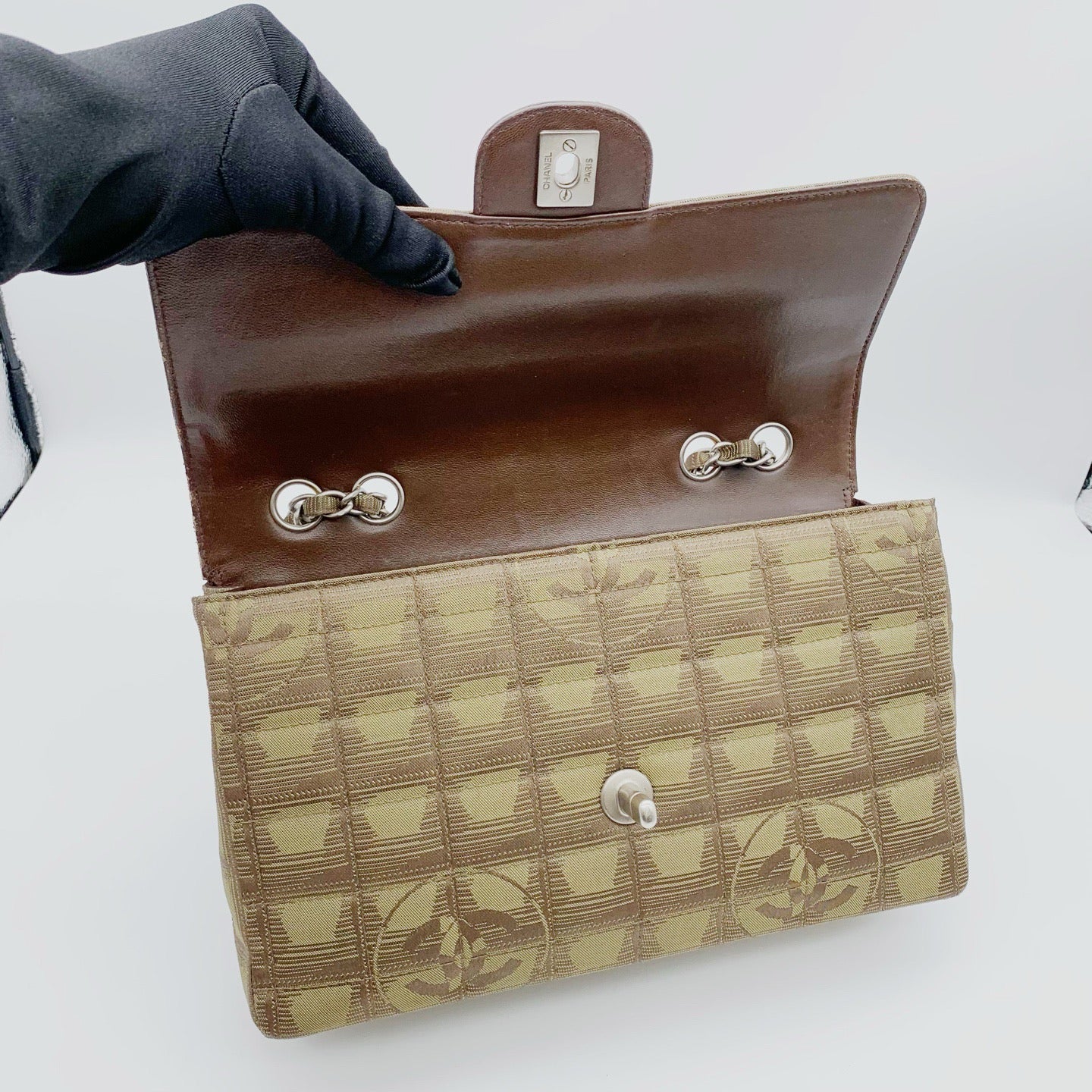 Chanel - Timeless/Classique - Cloth - Brown - (medium)