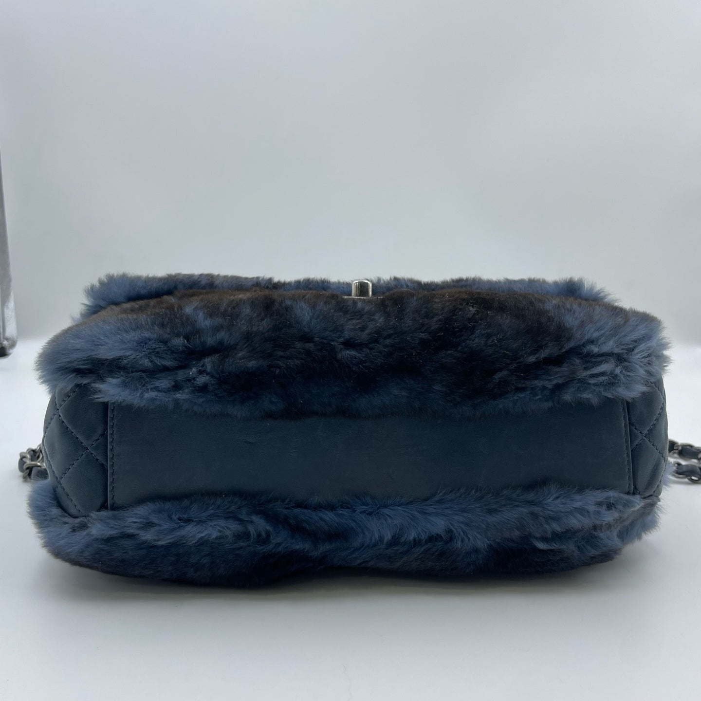 Chanel - Timeless/Classique - Fur - Rabbit - Blue - (medium)