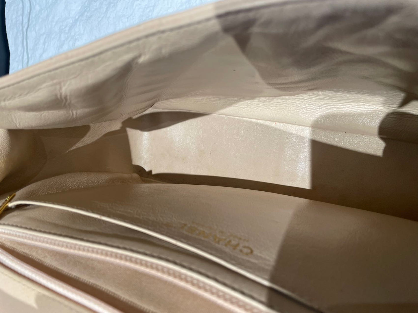 Chanel - Timeless/Classique - Leather - Beige - (large)