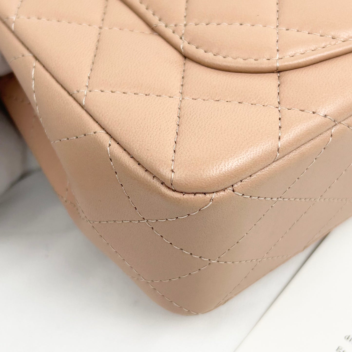 Chanel - Timeless/Classique - Leather - Beige - (mini)