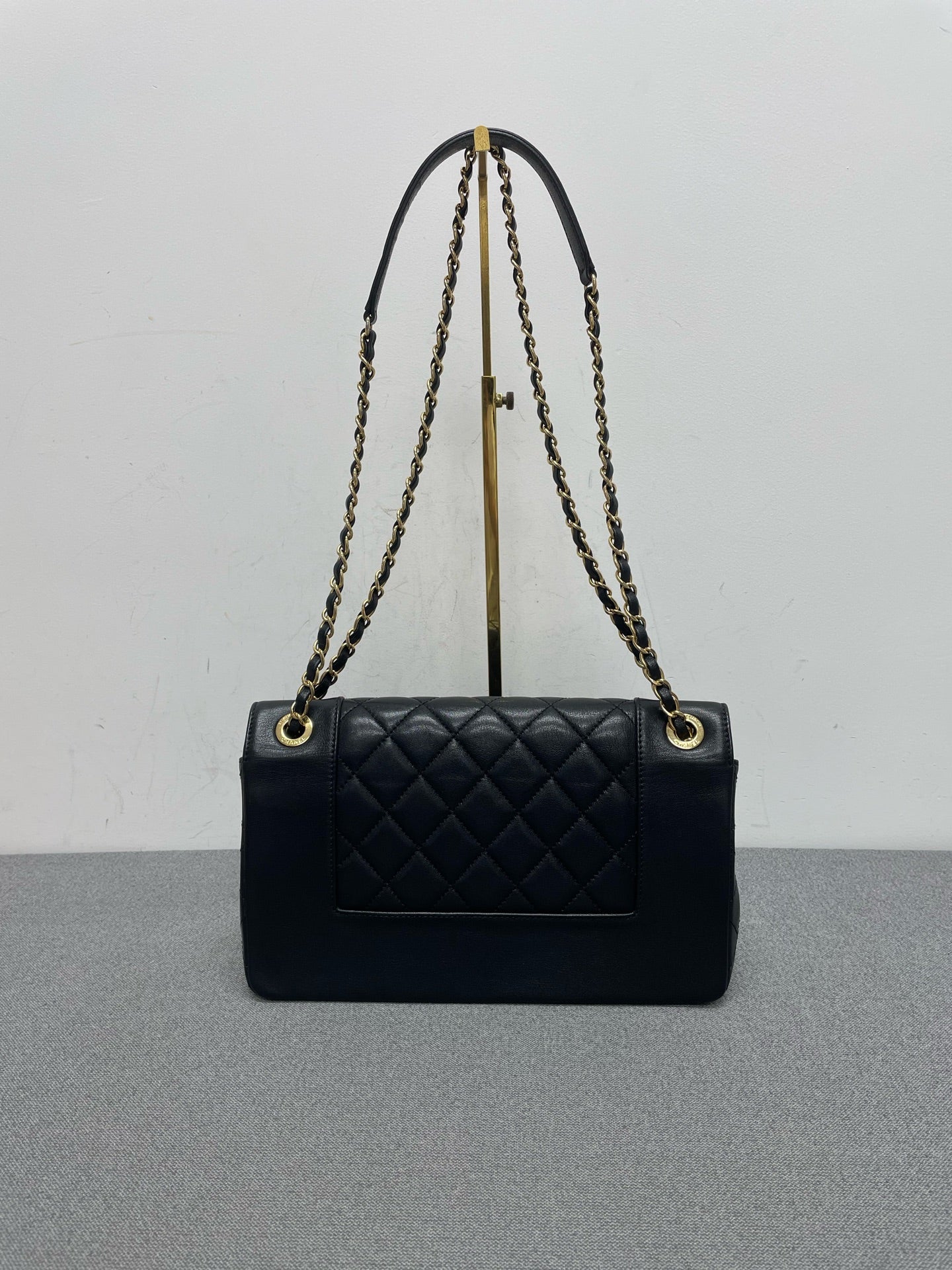 Chanel - Timeless/Classique - Leather - Black - (Large)