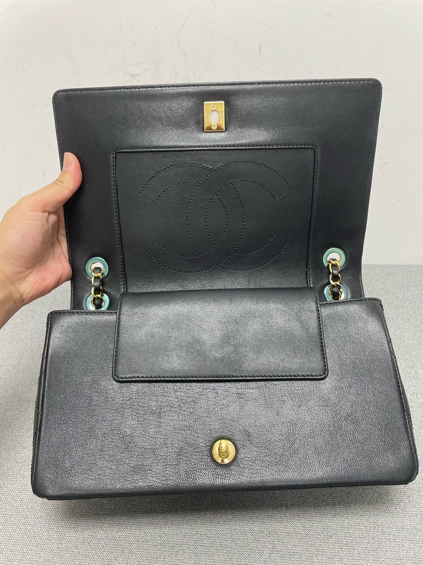 Chanel - Timeless/Classique - Leather - Black - (Large)