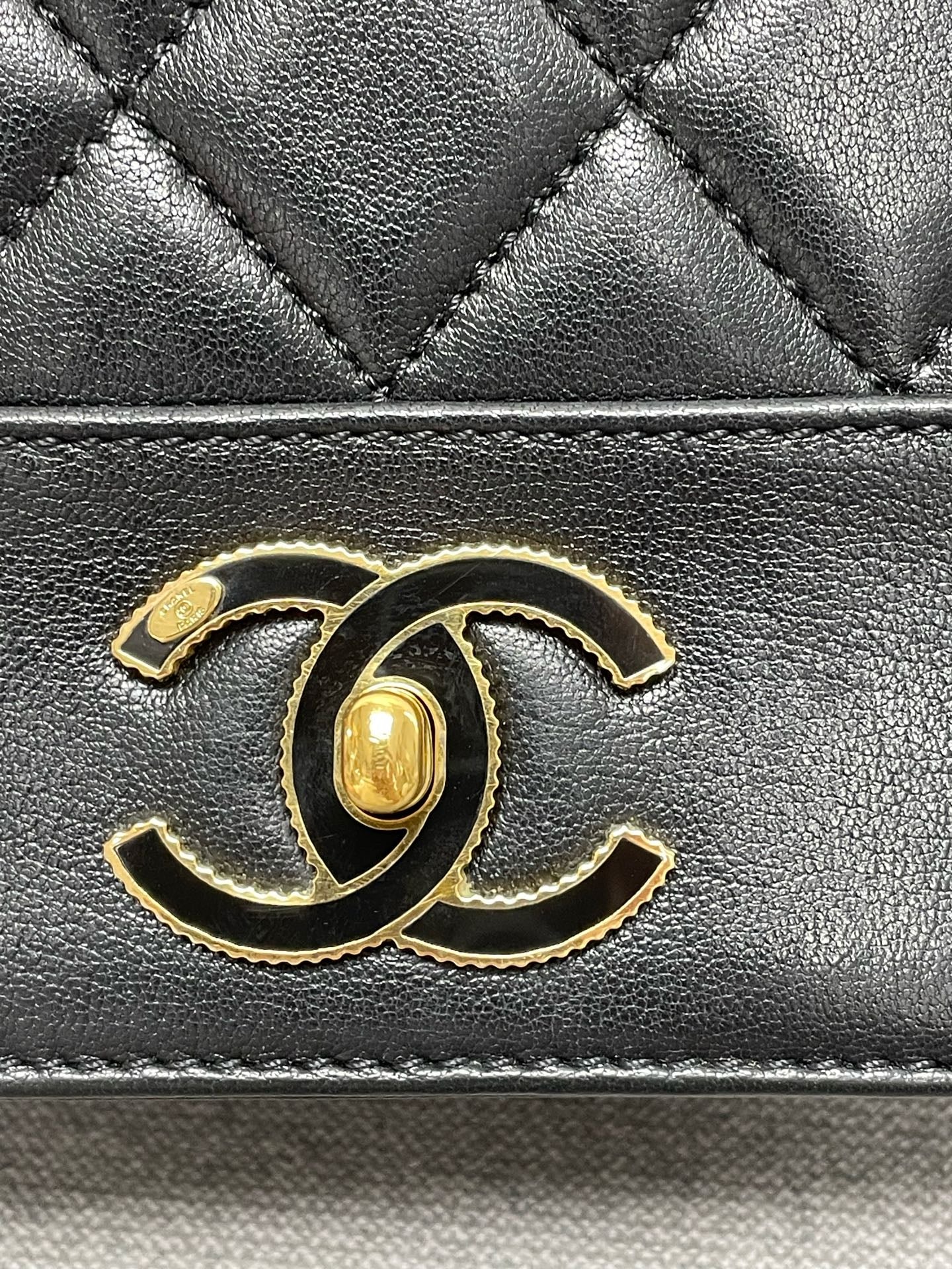 Chanel - Timeless/Classique - Leather - Black - (Large)