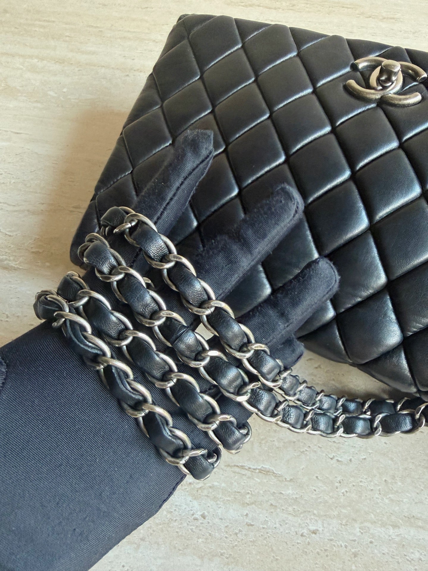 Chanel - Timeless/Classique - Leather - Black - (large)