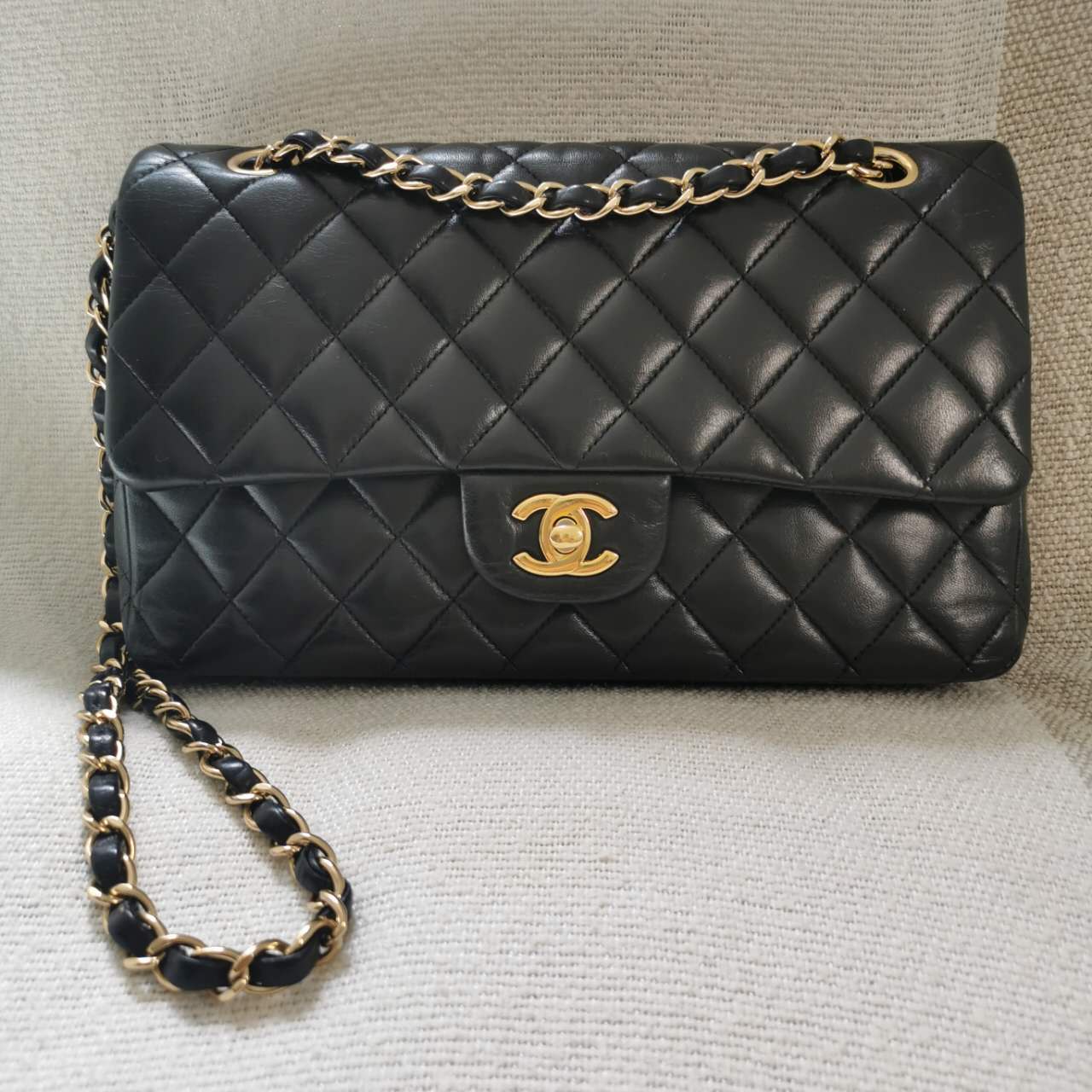 Chanel - Timeless/Classique - Leather - Black - (Medium)