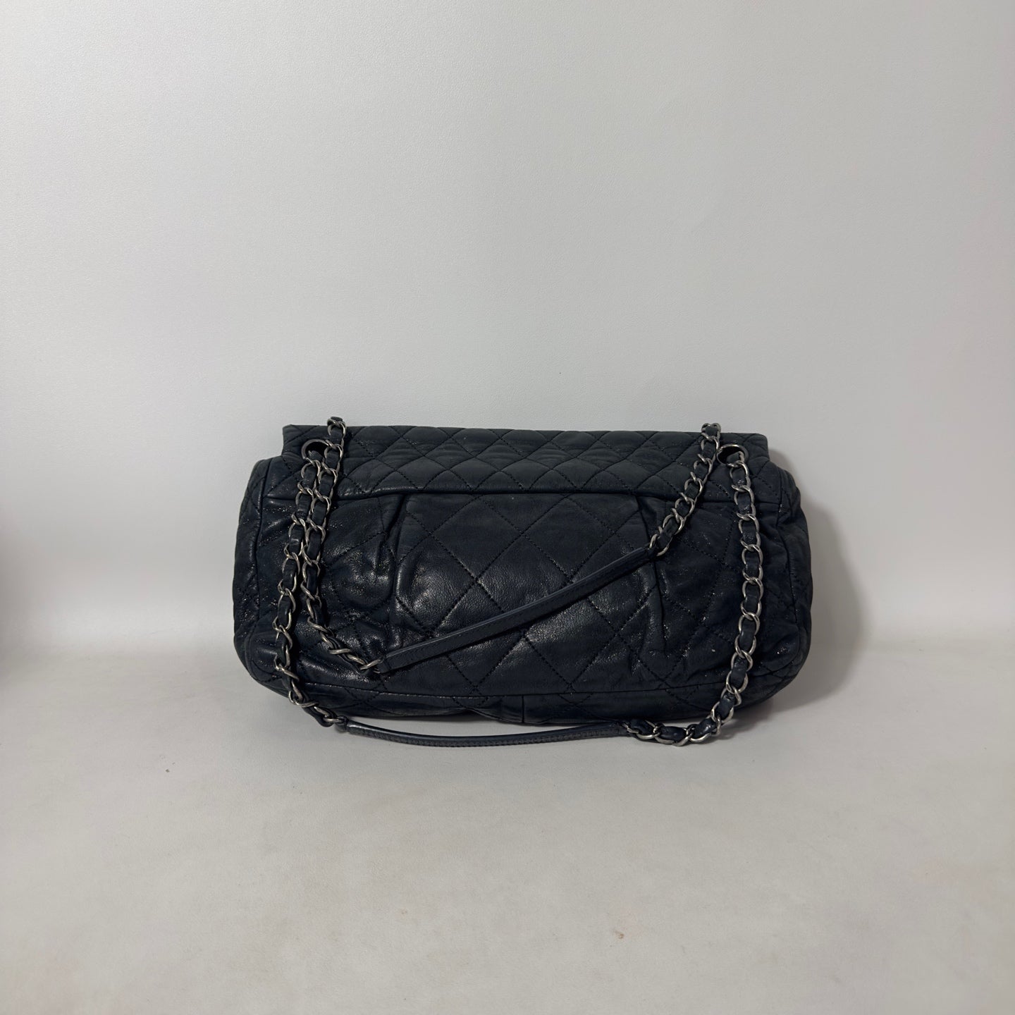 Chanel - Timeless/Classique - Leather - Black - (medium)